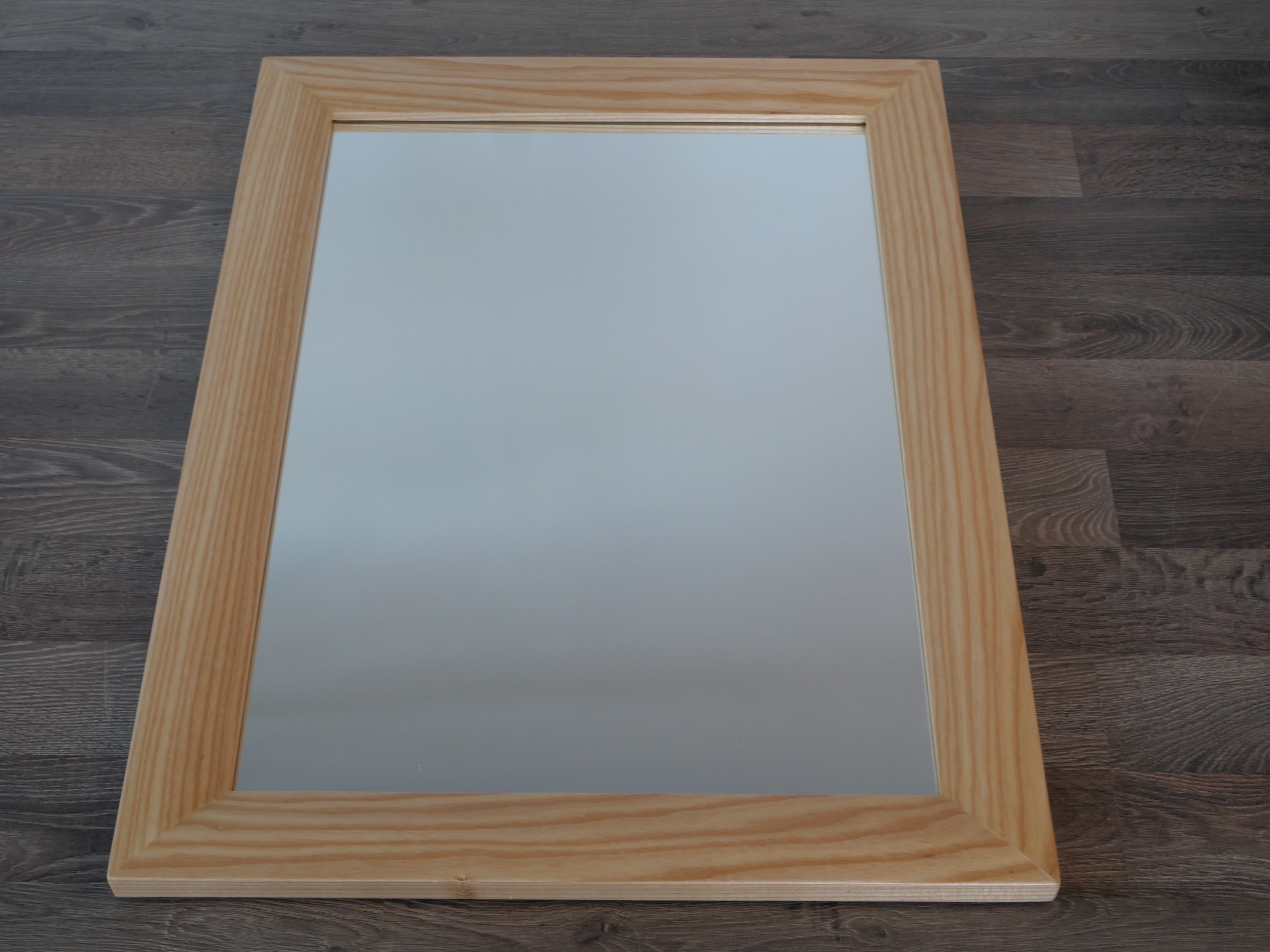 Peili - Huutokauppa Ekman