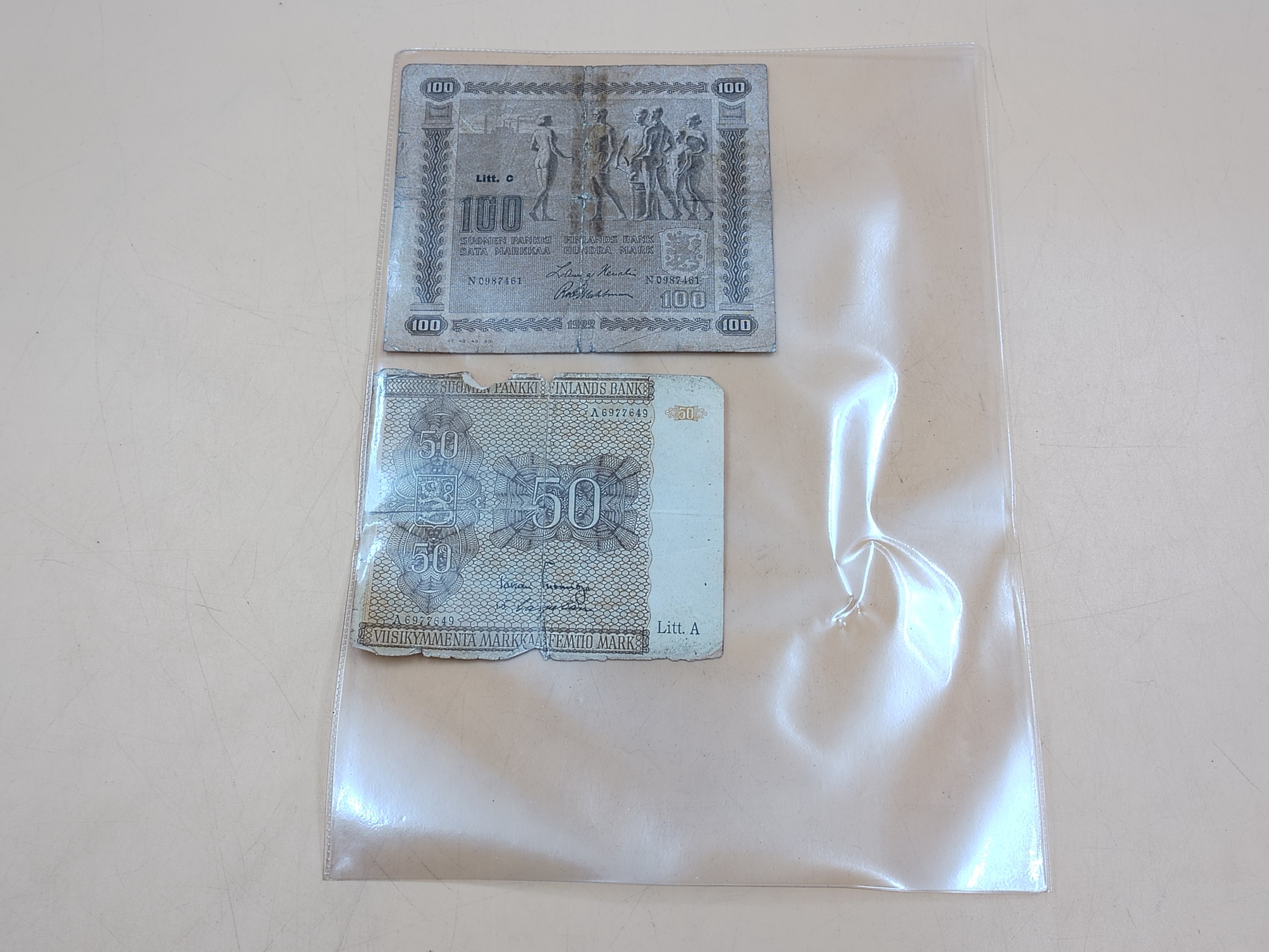 Setelit - Huutokauppa Ekman