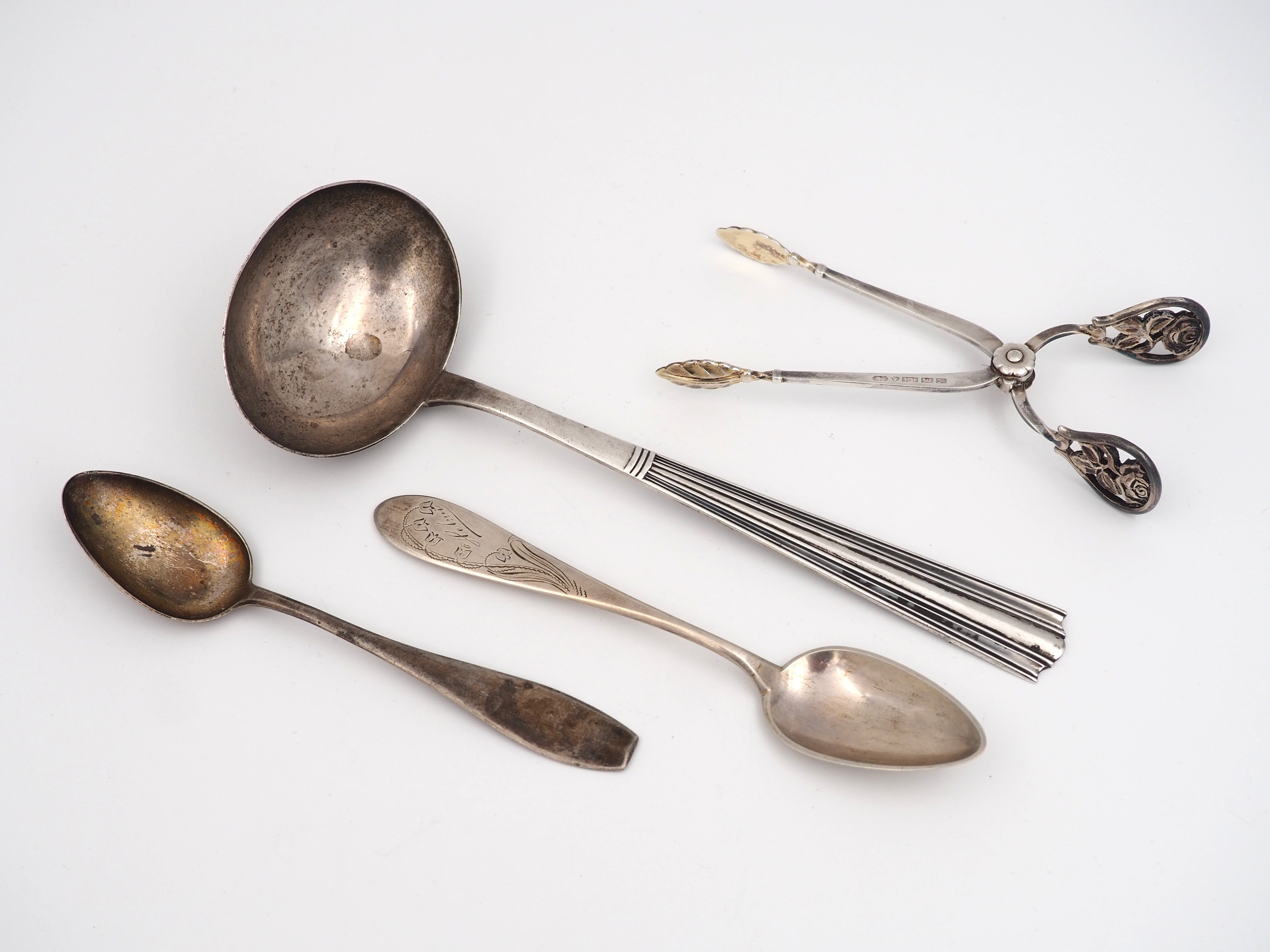 Hopeaa - Huutokauppa Ekman