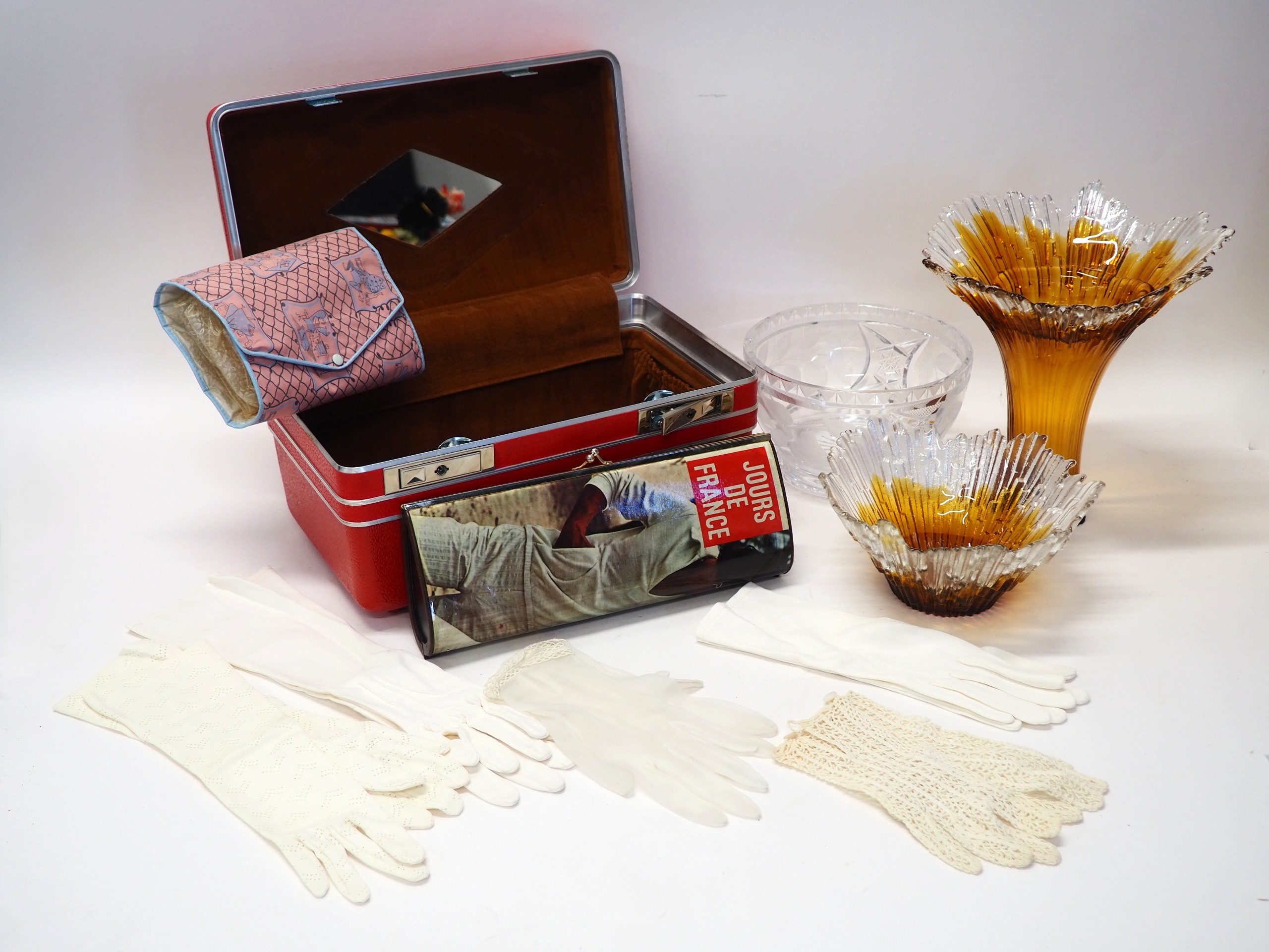 Hansikkaat ym. - Huutokauppa Ekman