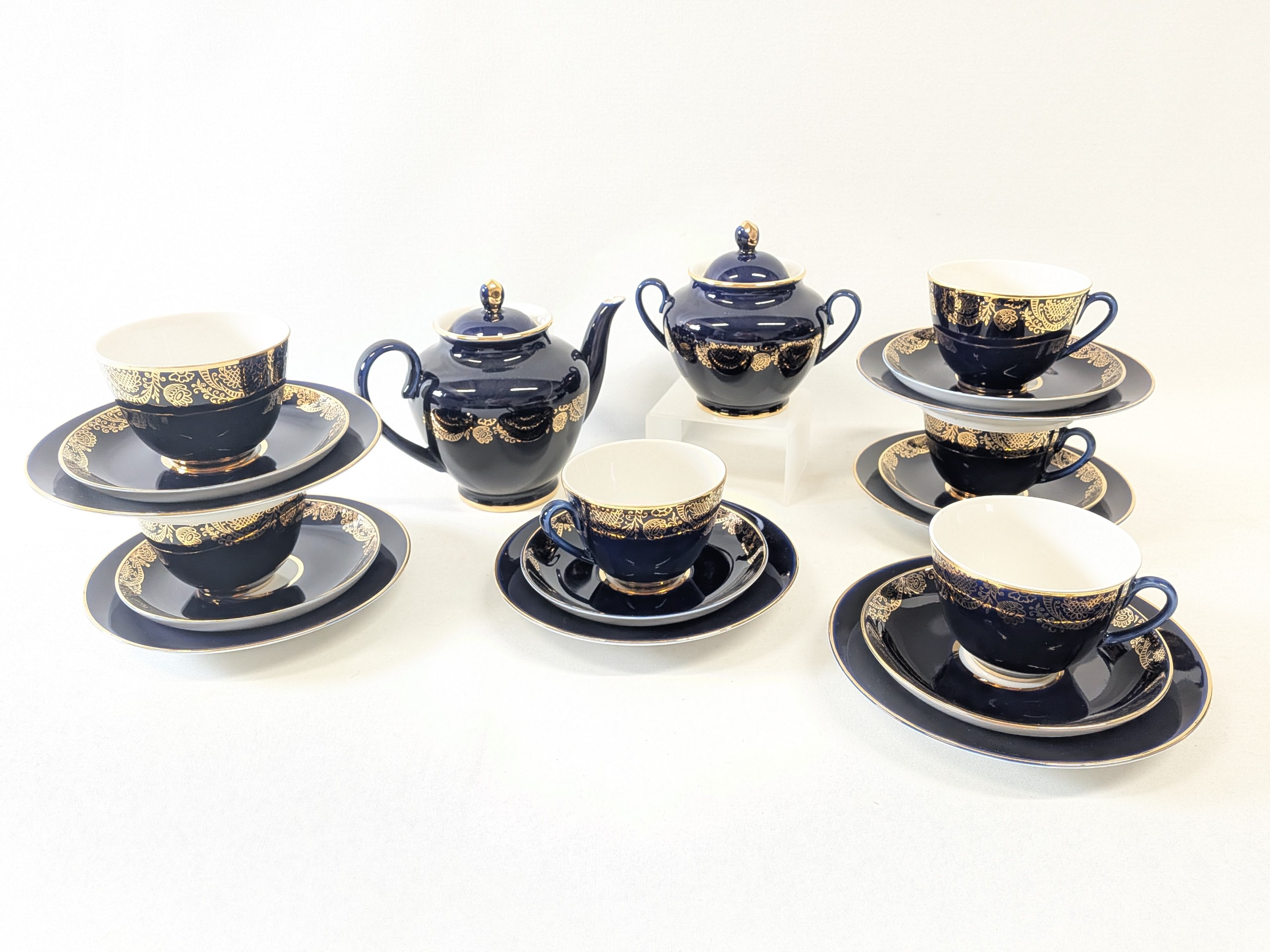 Lomonosov - Huutokauppa Ekman