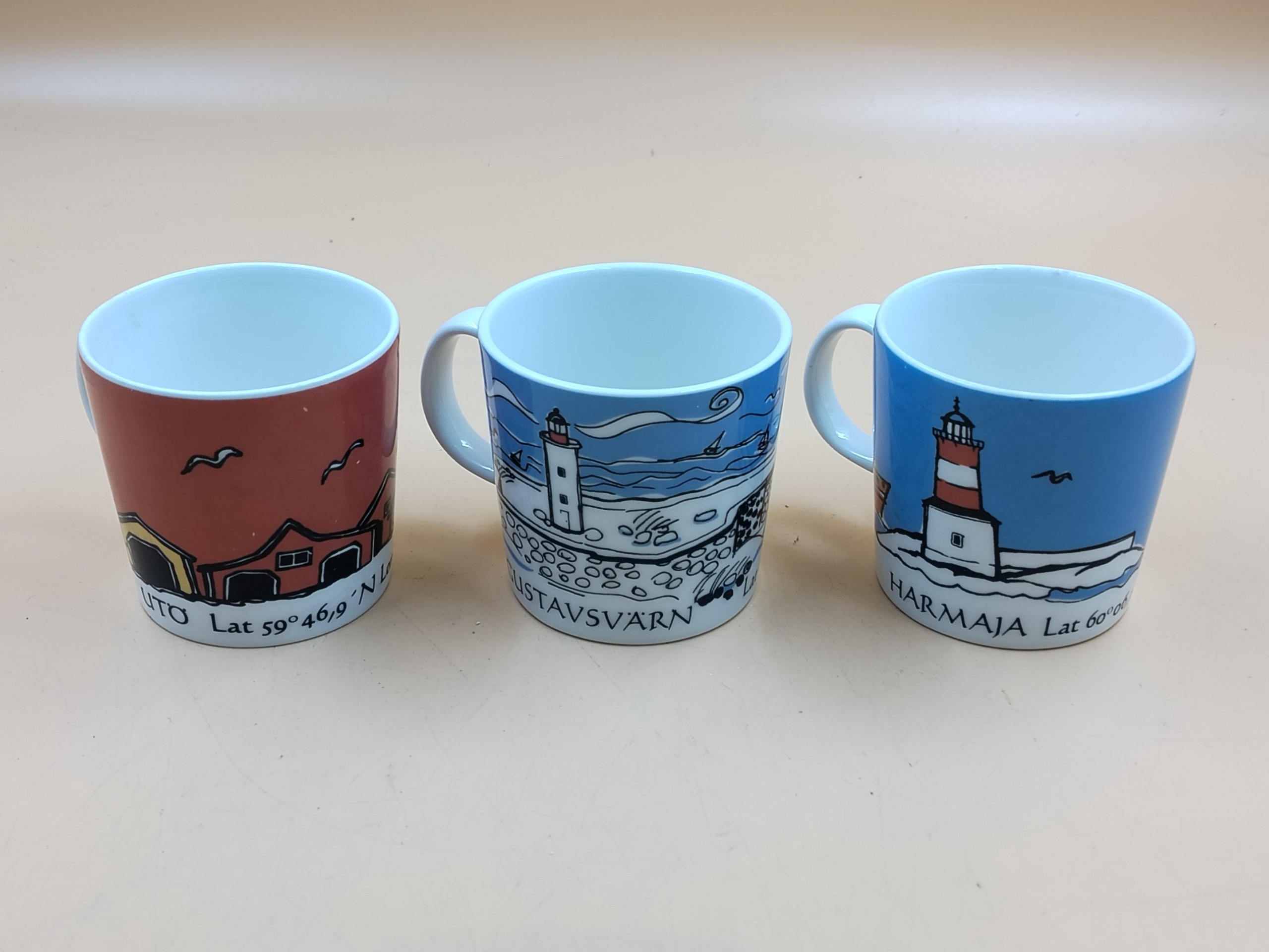 Arabia Majakkamukit - Huutokauppa Ekman