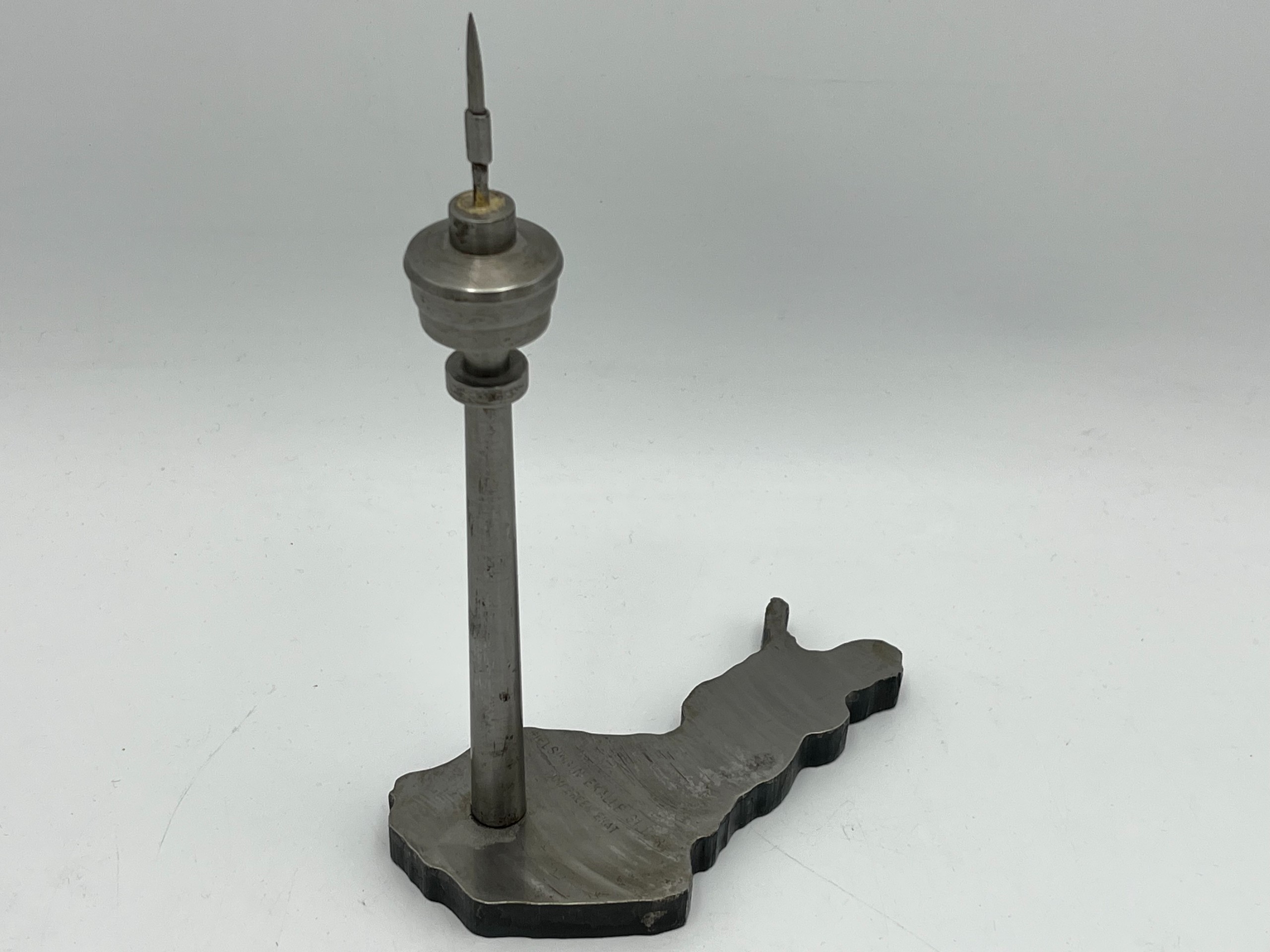 Palkinto - Huutokauppa Ekman