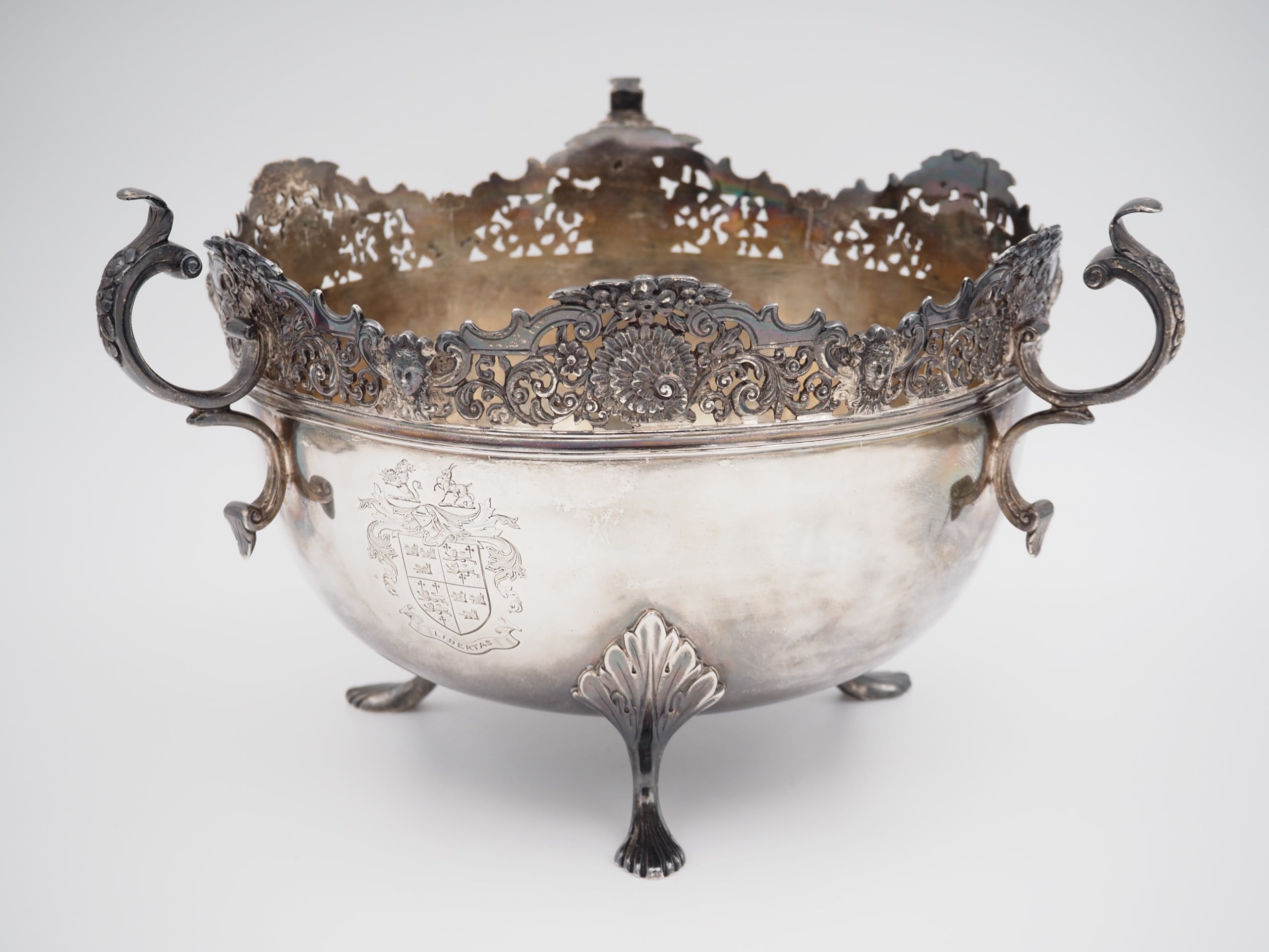 Hopeakulho - Huutokauppa Ekman