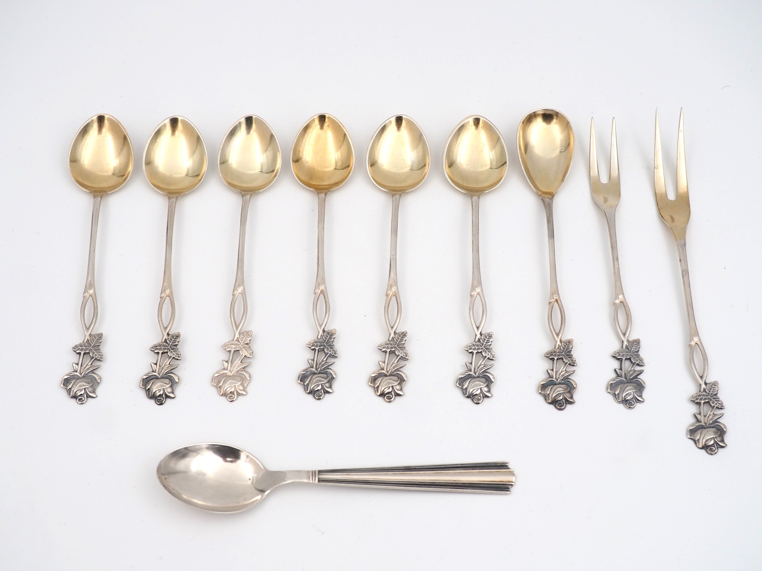 Hopeaa - Huutokauppa Ekman