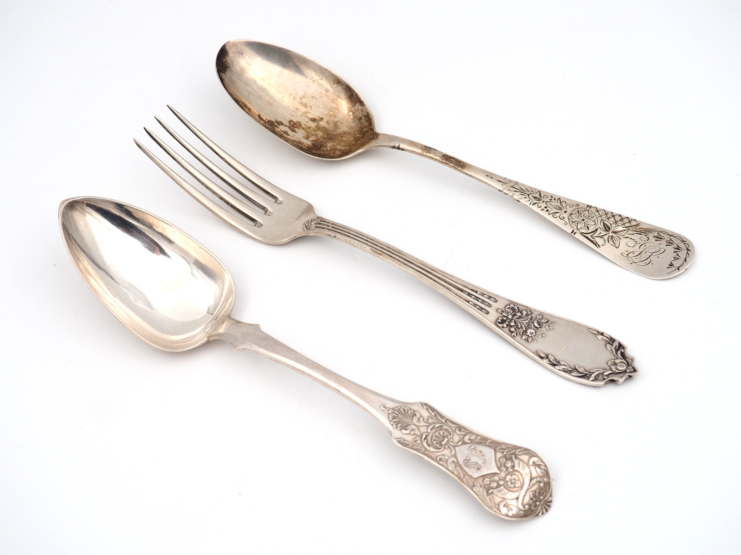 Hopeaa - Huutokauppa Ekman