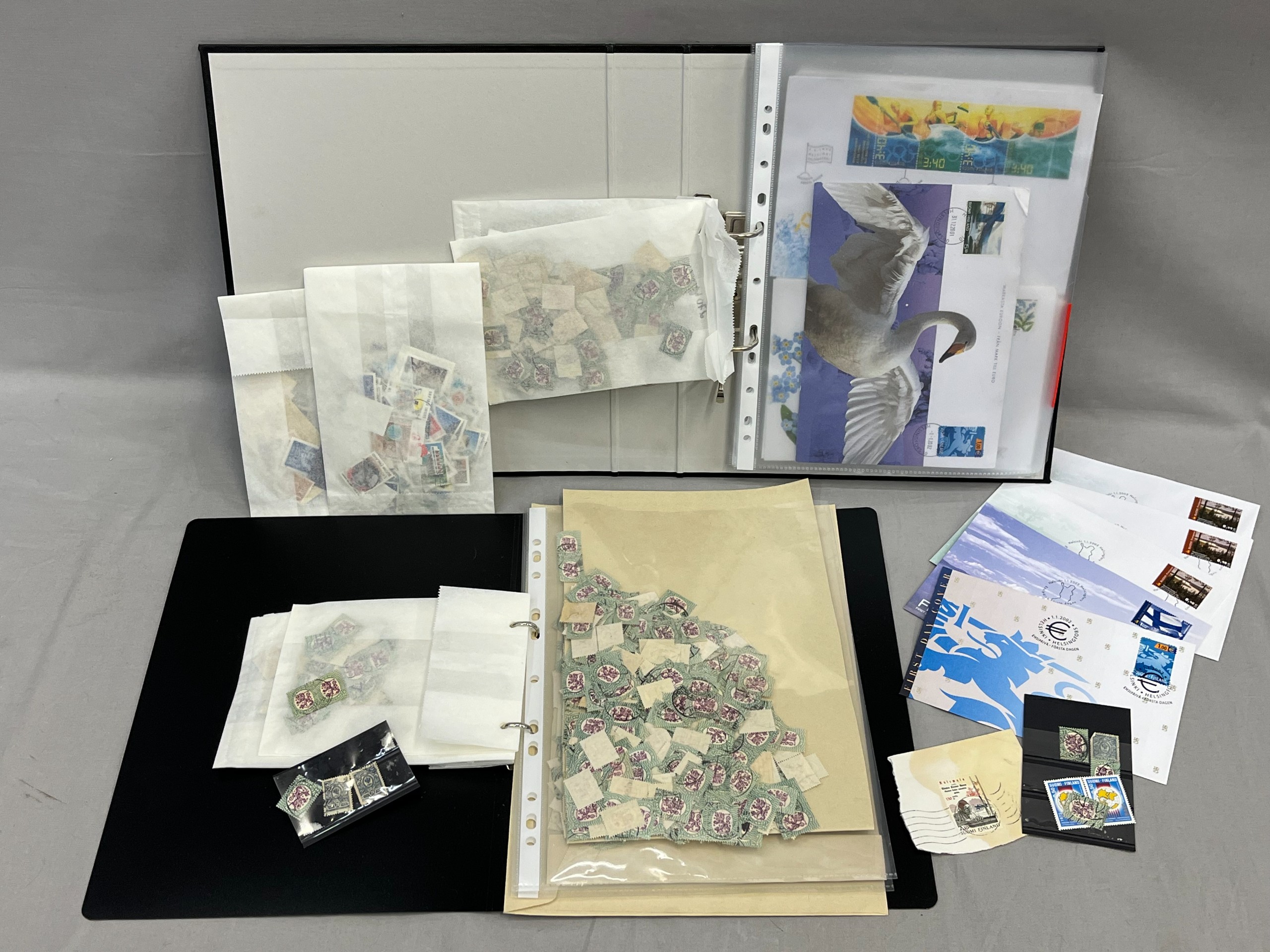 Postimerkit, FDC-kuoret ym - Huutokauppa Ekman