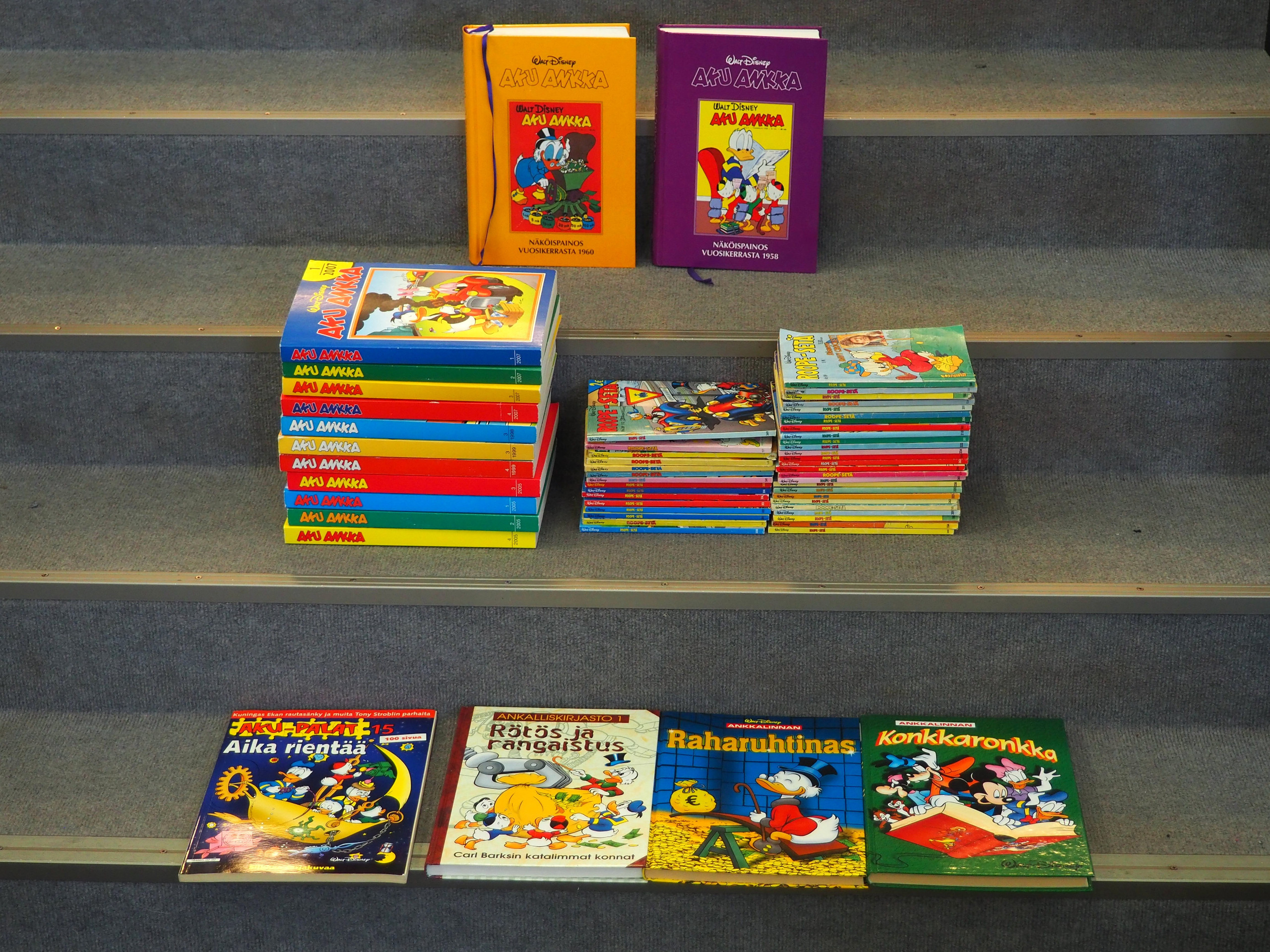 Aku Ankka ym. - Huutokauppa Ekman