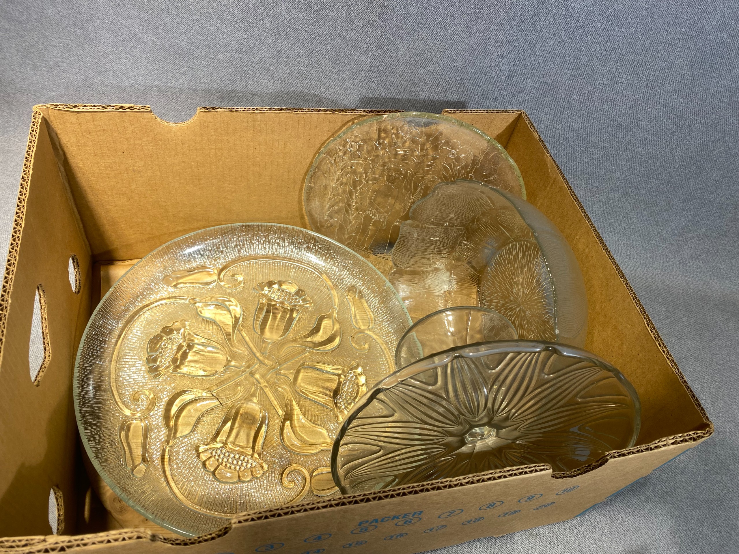 Lasivadit ym. - Huutokauppa Ekman