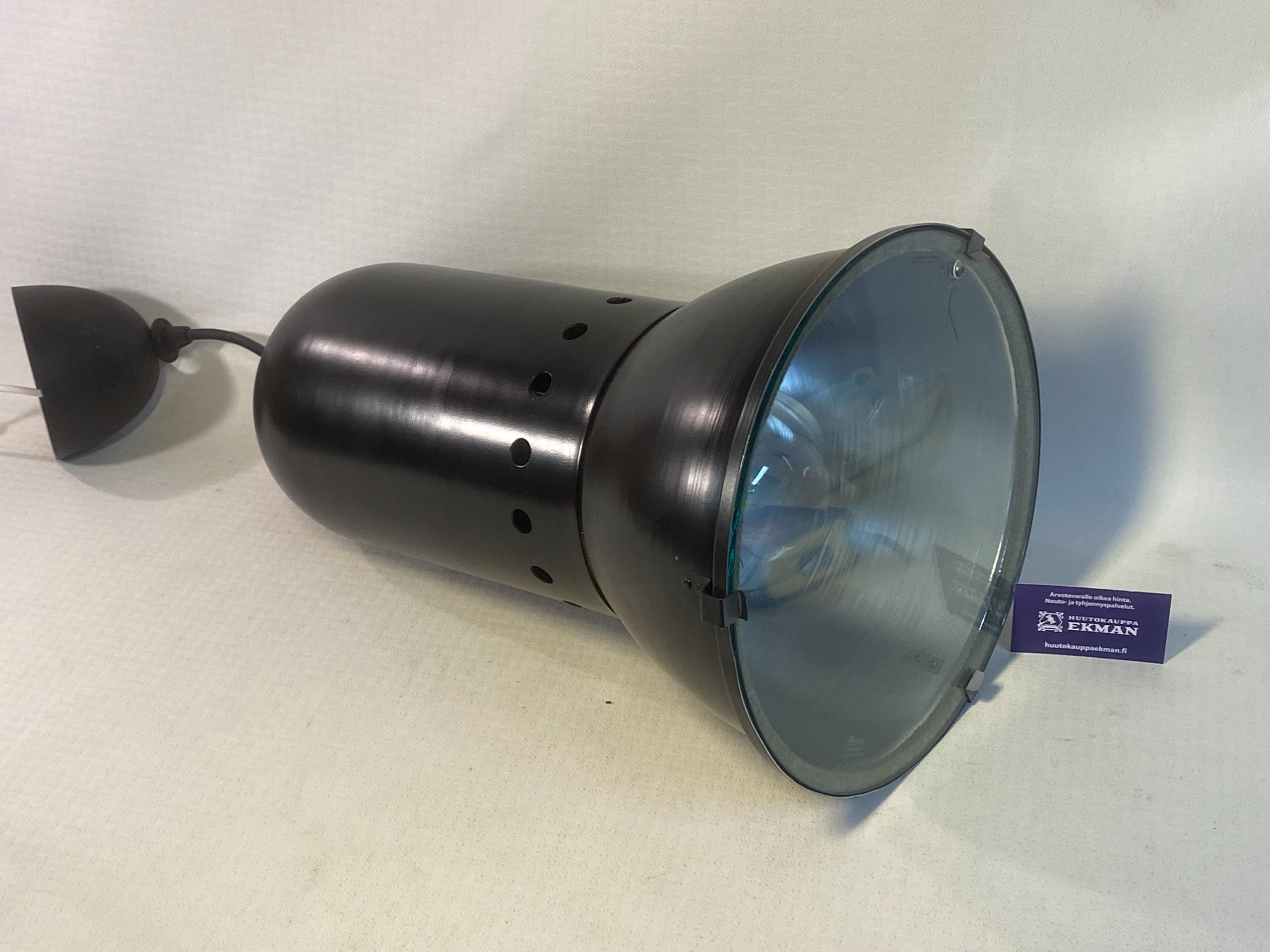 Teollisuusvalaisin - Huutokauppa Ekman