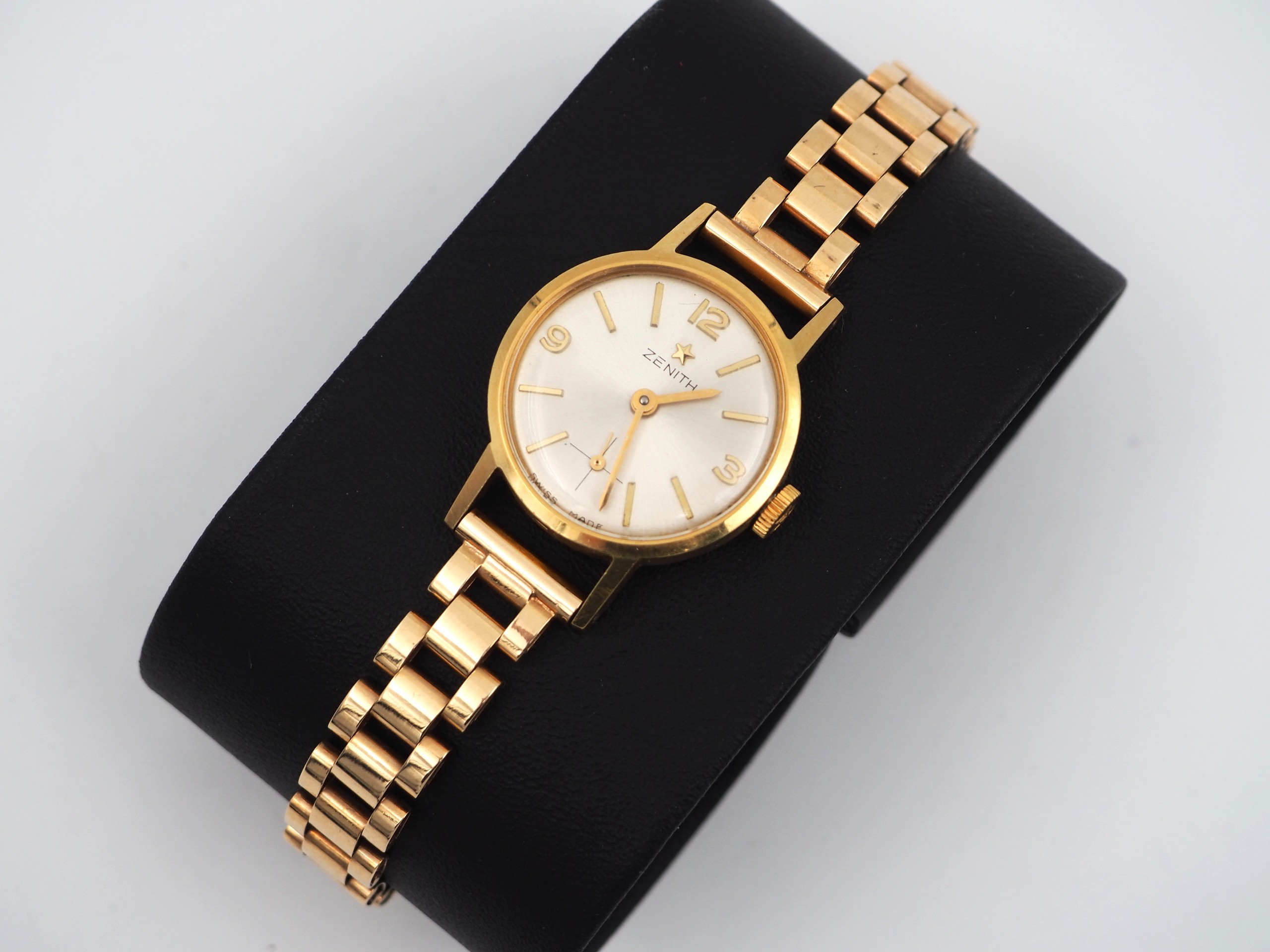 Zenith 14k - Huutokauppa Ekman