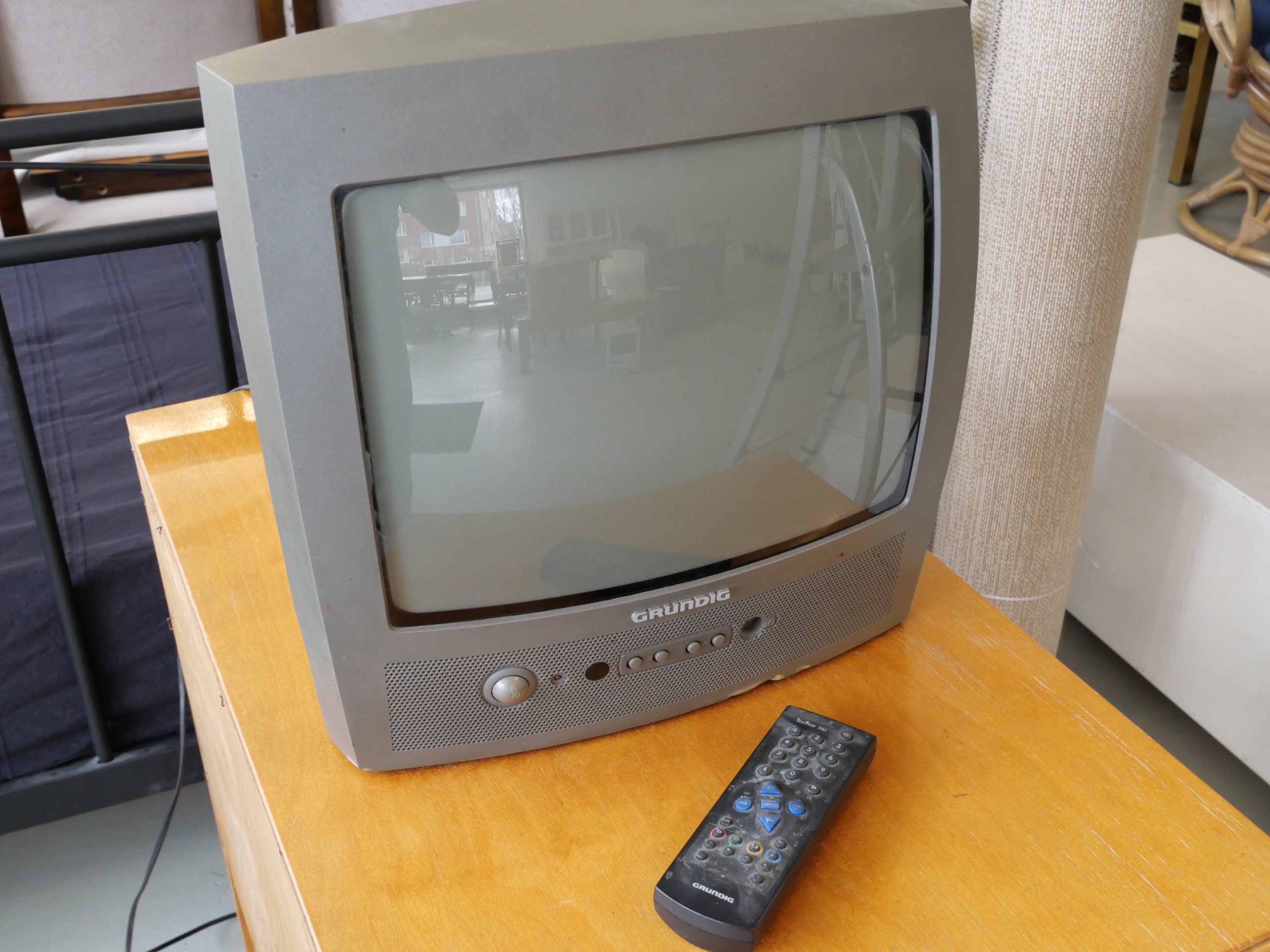 *TV - Huutokauppa Ekman