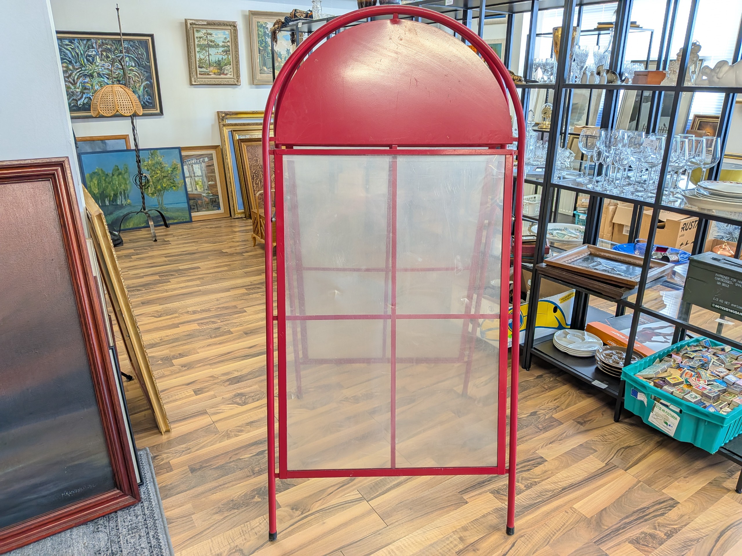 Iso mainosteline - Huutokauppa Ekman