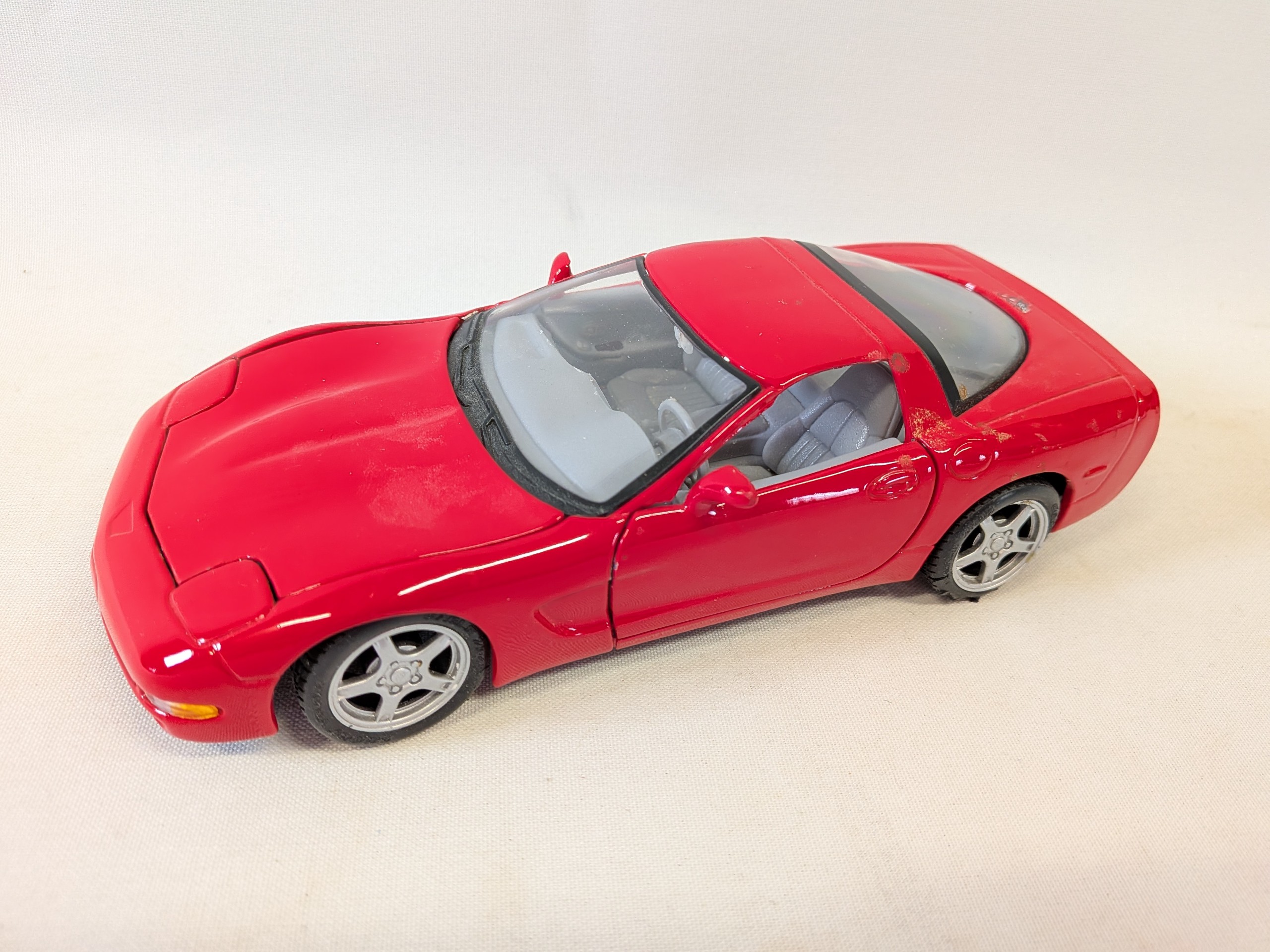 Corvette - Huutokauppa Ekman