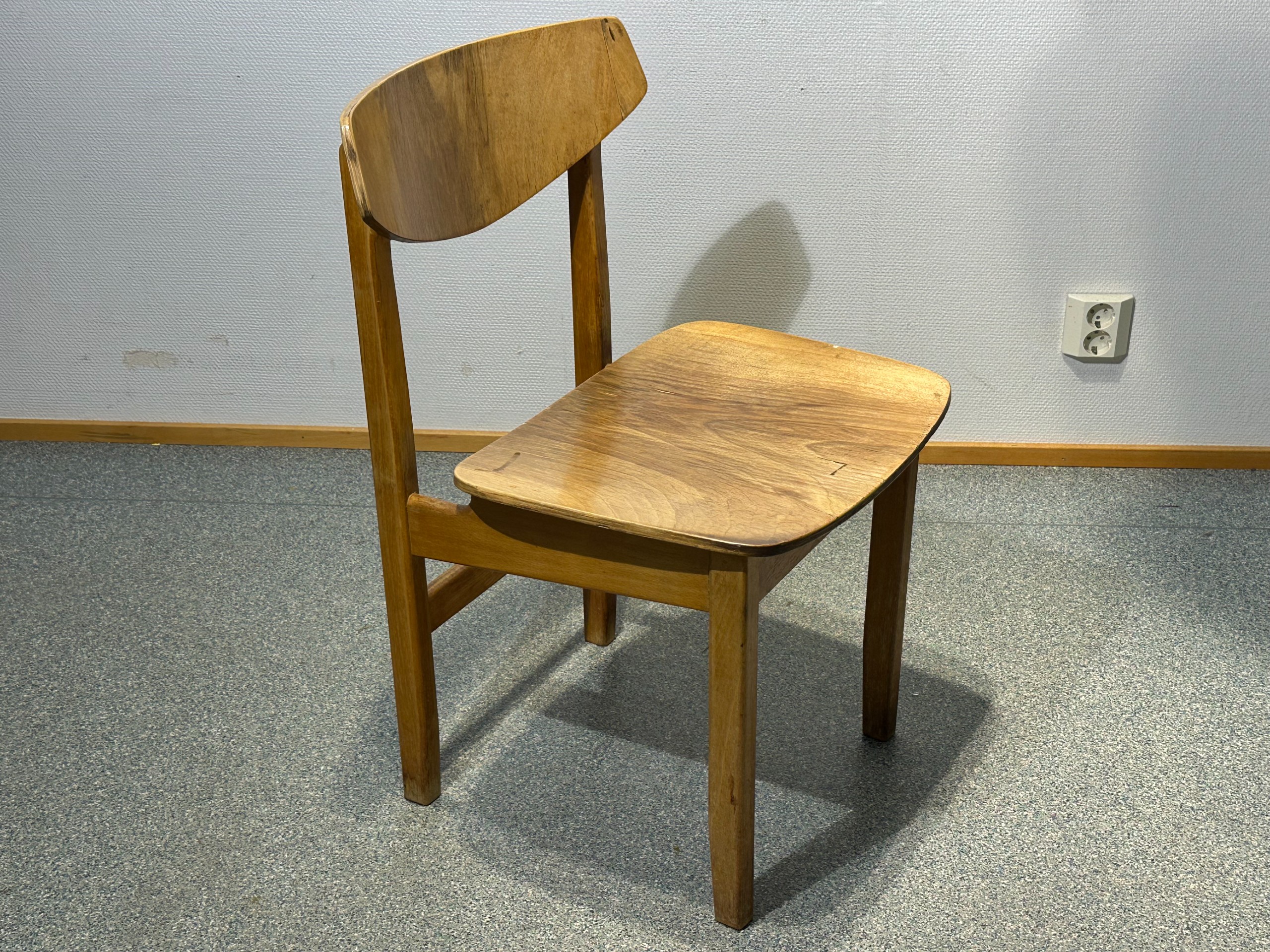 Tuoli - Huutokauppa Ekman