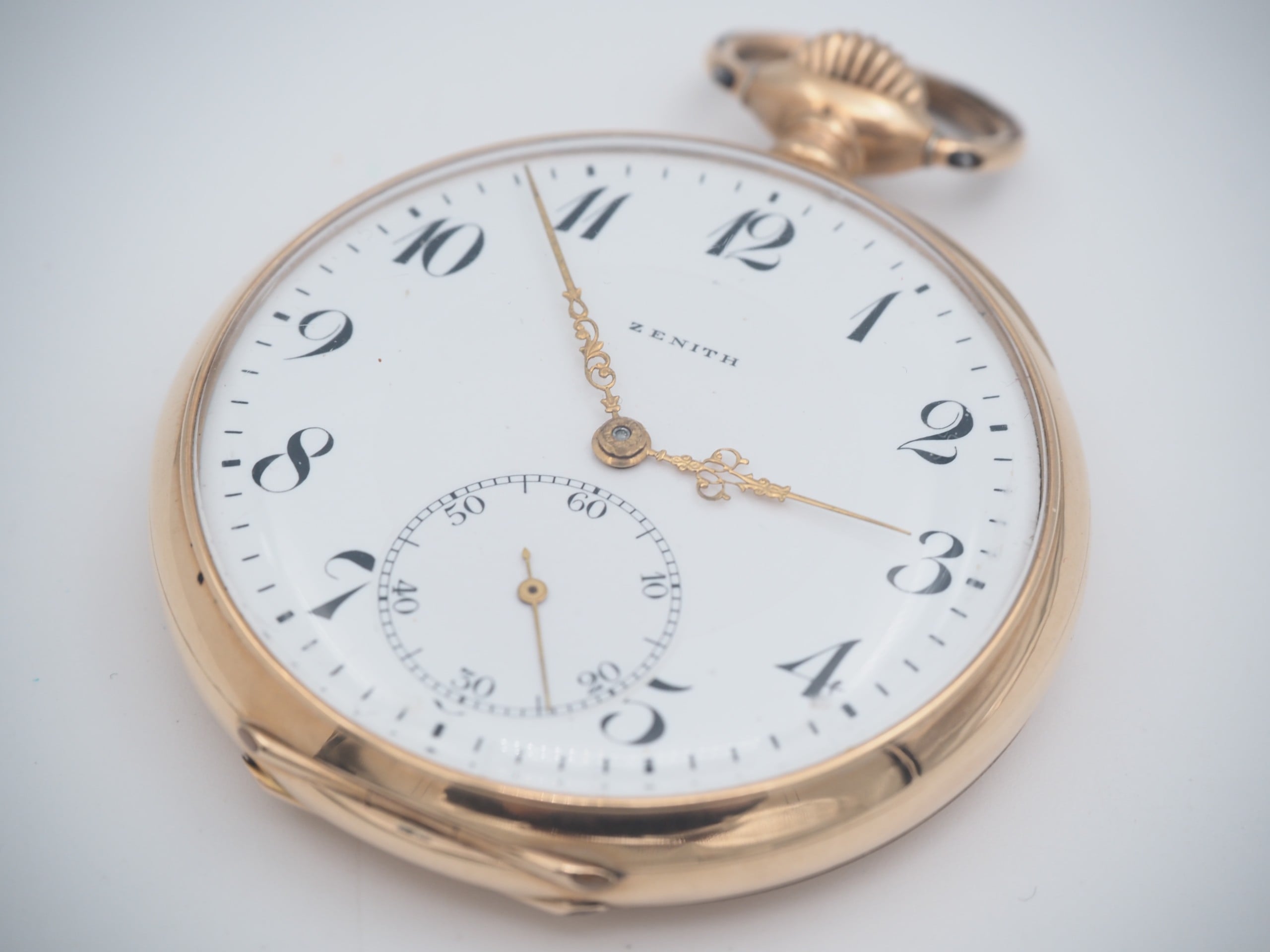 Zenith kultataskukello 14k - Huutokauppa Ekman