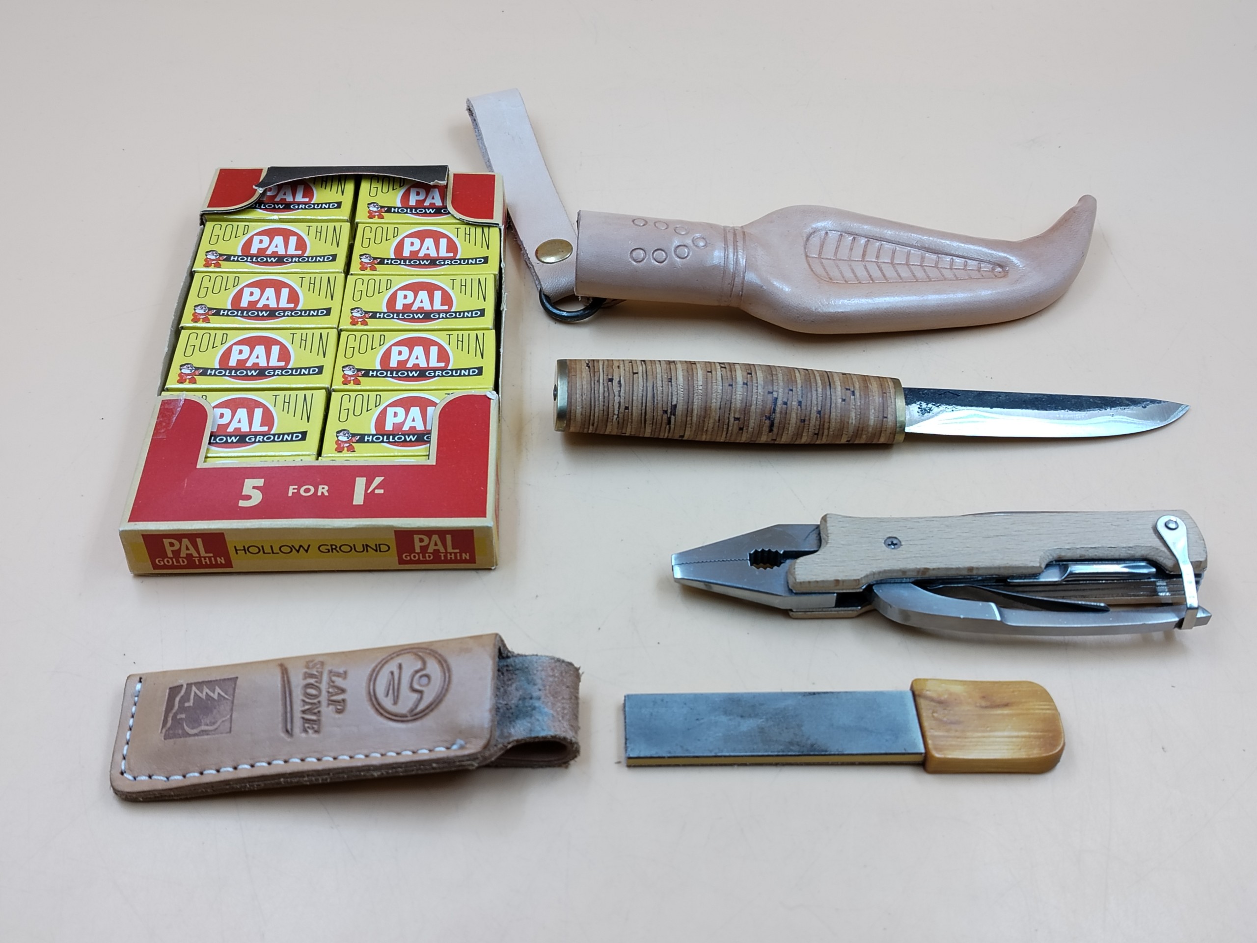 Puukko ym. - Huutokauppa Ekman