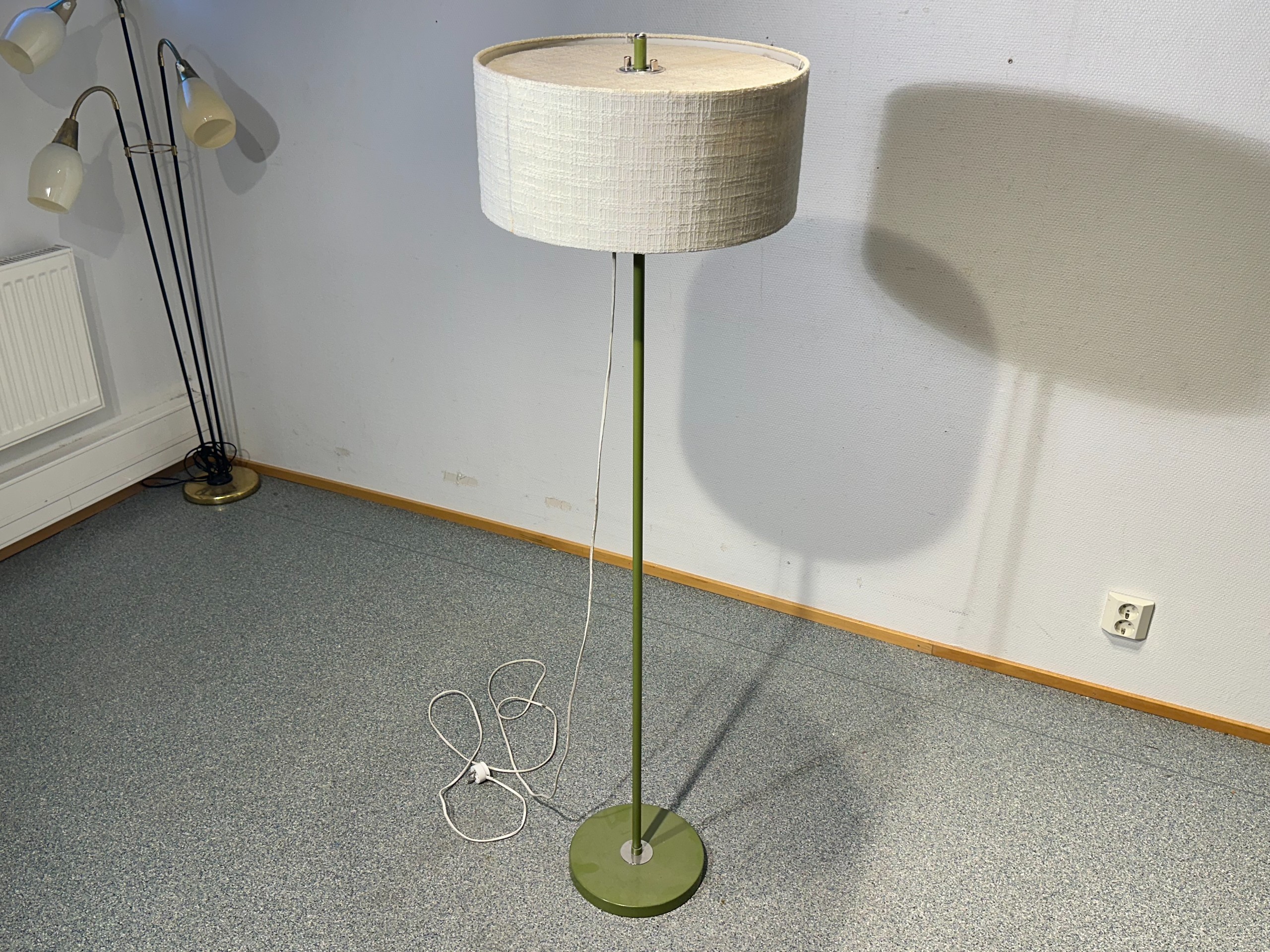 Itsu - Huutokauppa Ekman