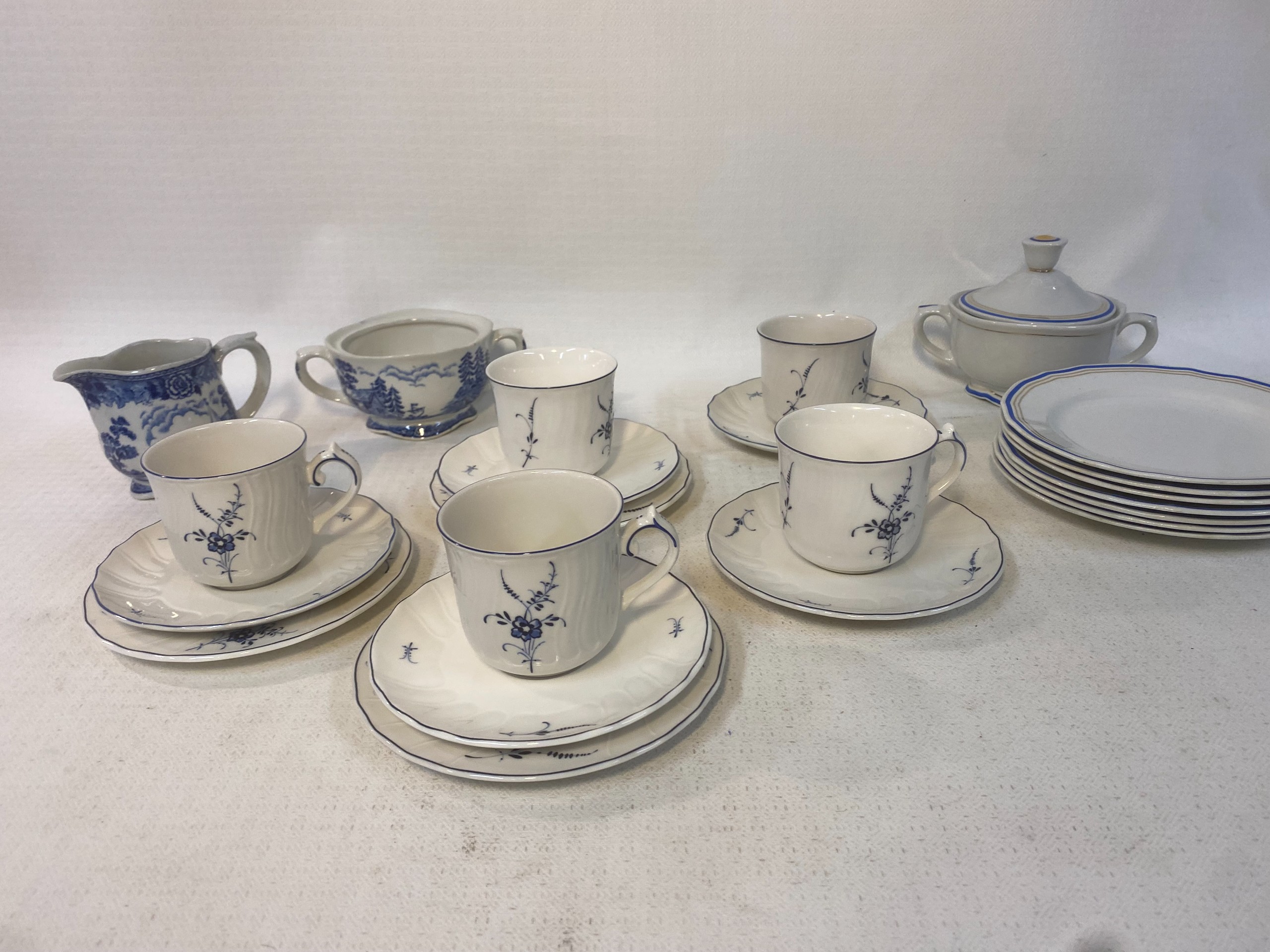Villeroy & Boch ym. - Huutokauppa Ekman