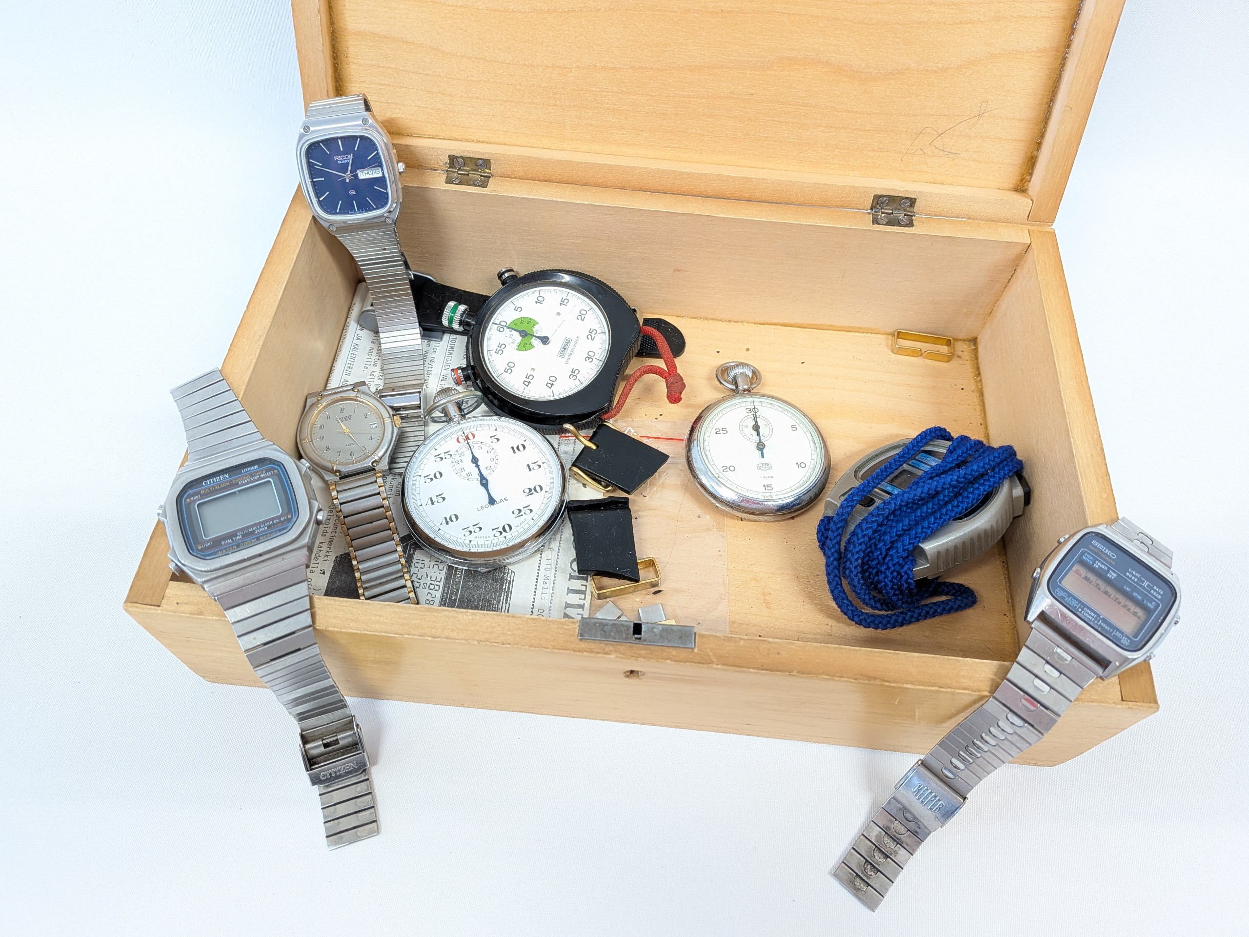 Citizen, Seiko ym. - Huutokauppa Ekman