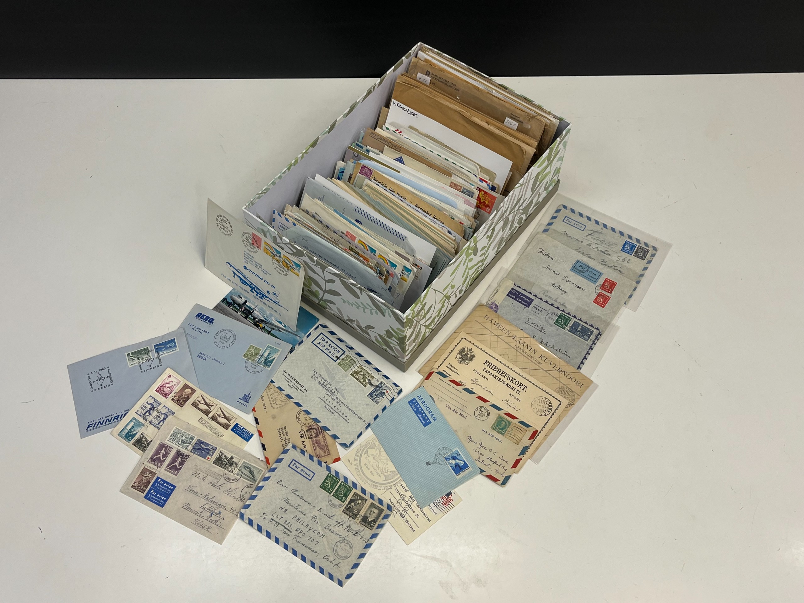 Lentoposti ym - Huutokauppa Ekman