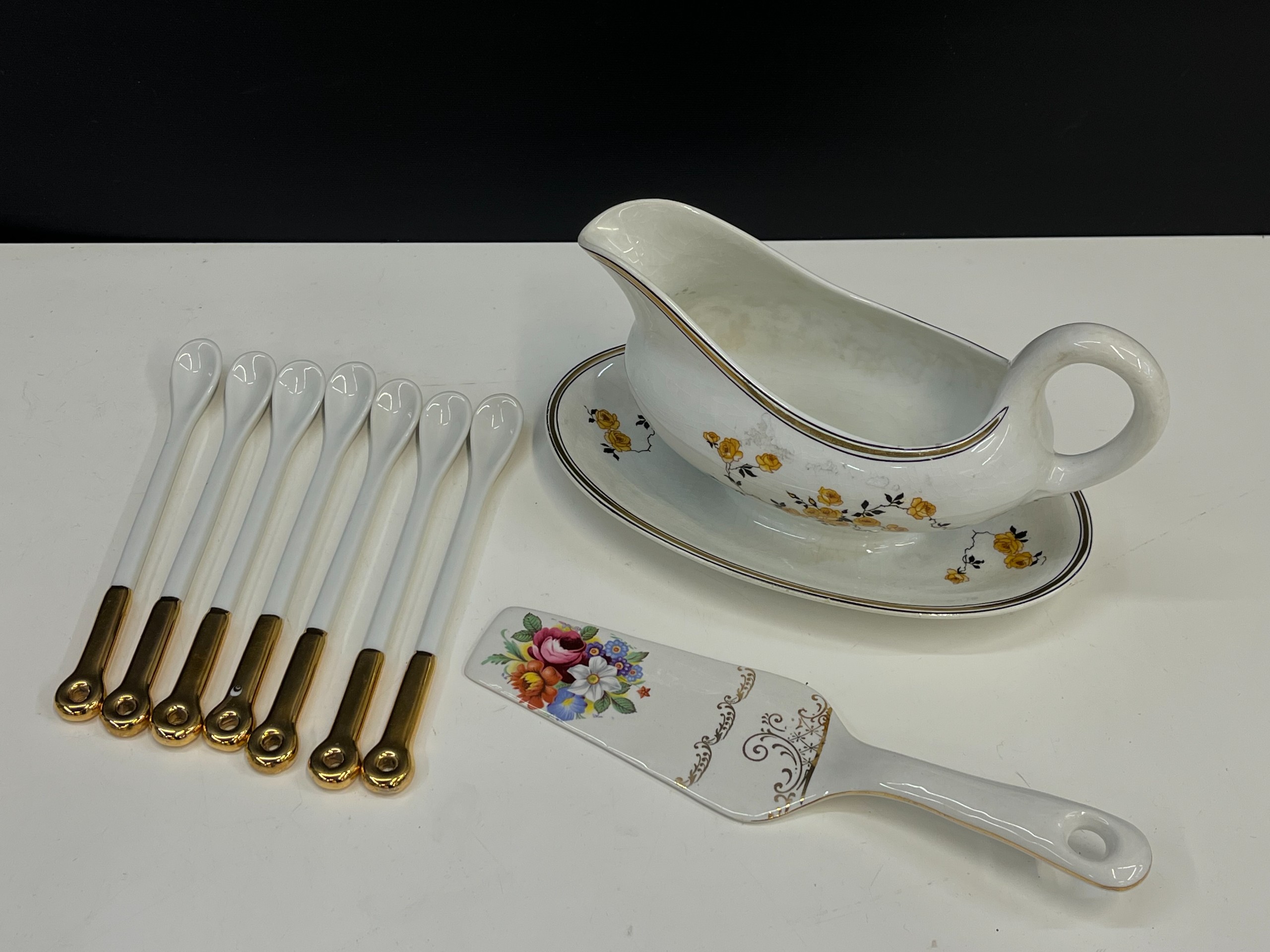 Arabia ym - Huutokauppa Ekman