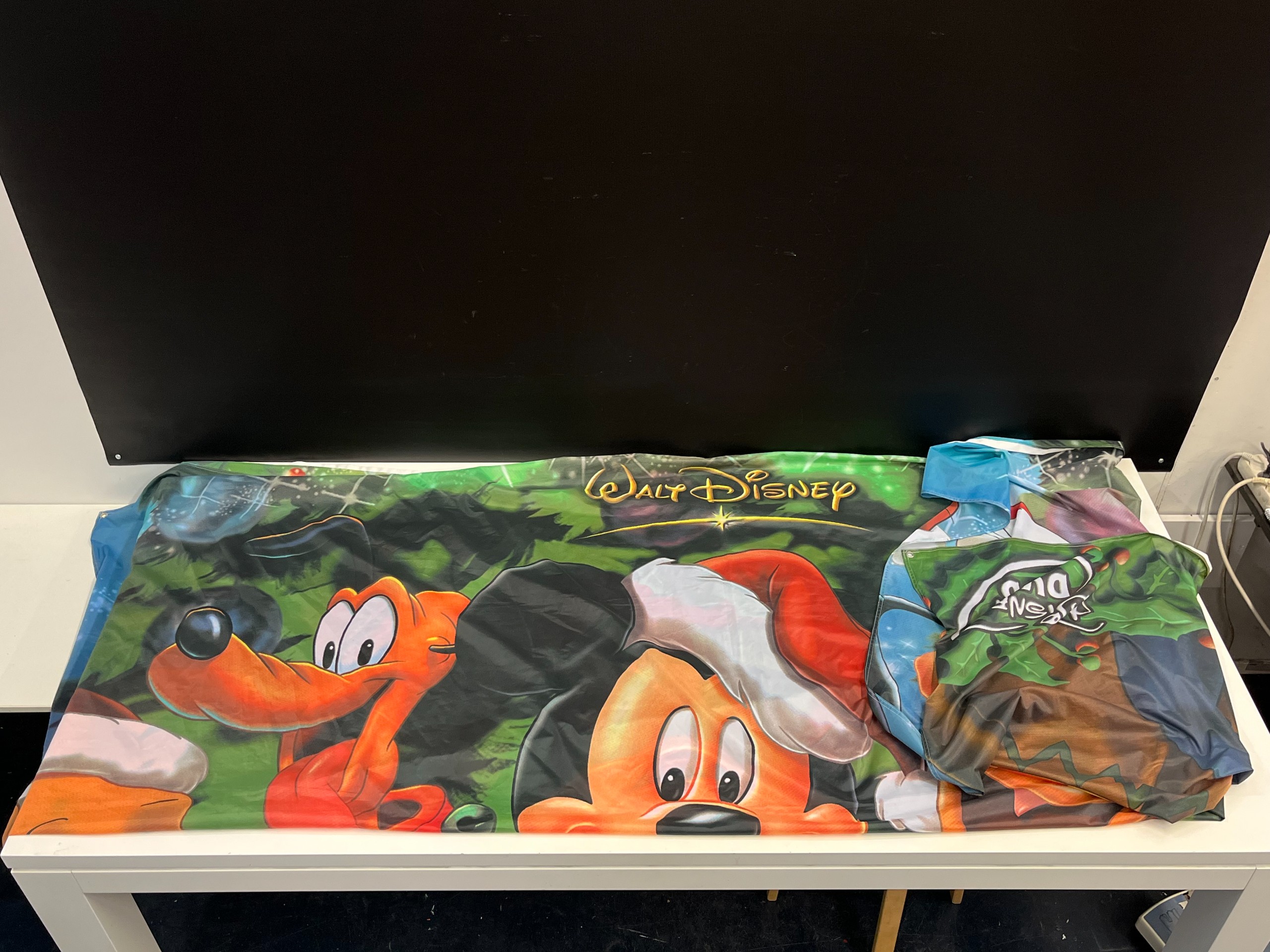 Disney kangas - Huutokauppa Ekman