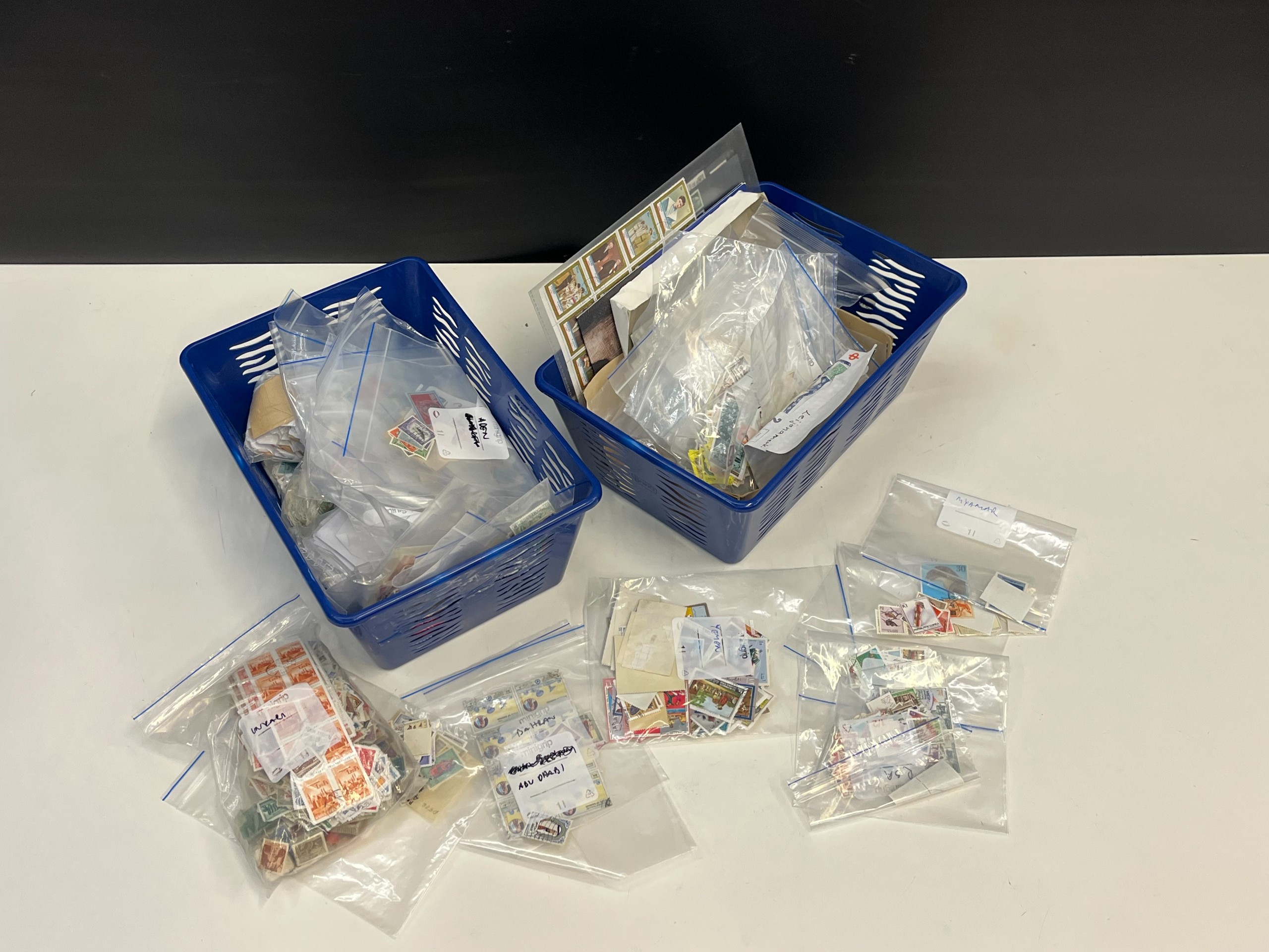 Postimerkit - Huutokauppa Ekman
