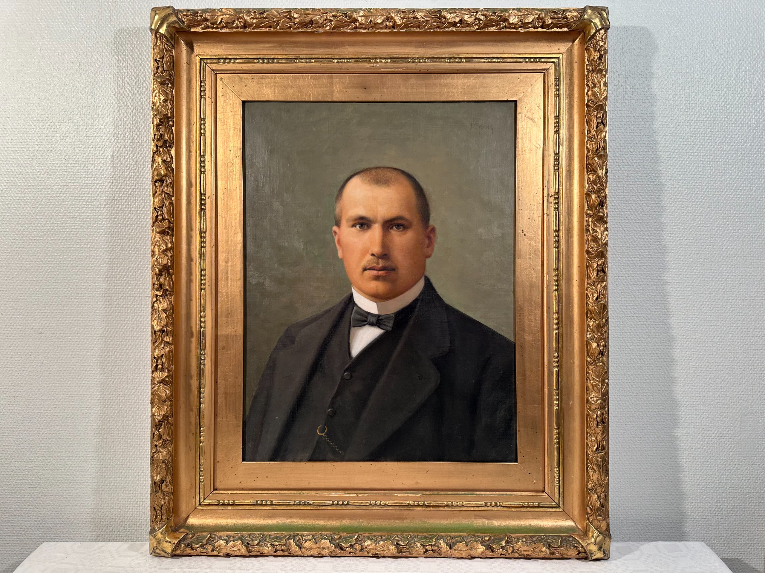 Felix Frang-Pahlama - Huutokauppa Ekman