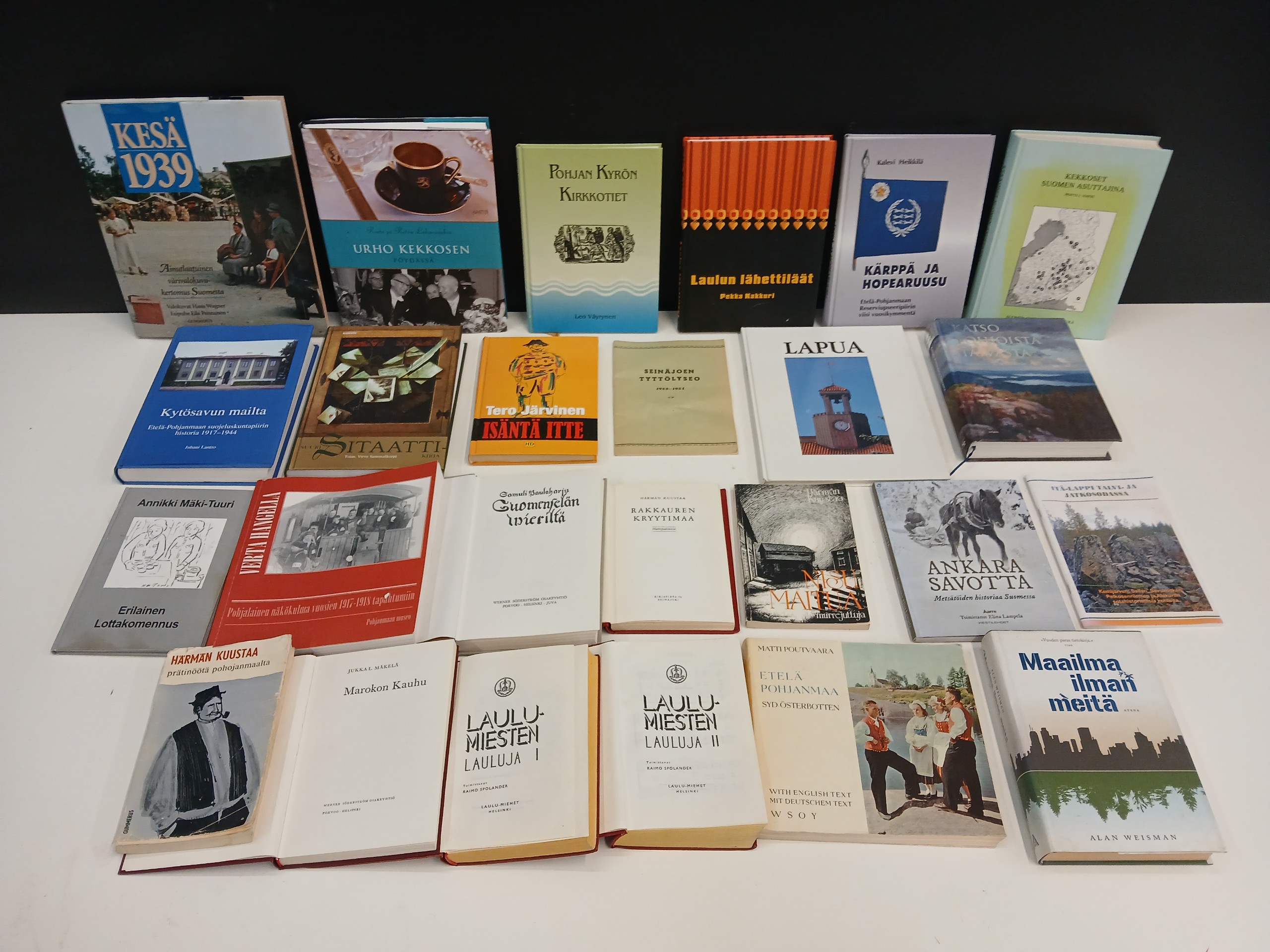 Useita kirjoja - Huutokauppa Ekman
