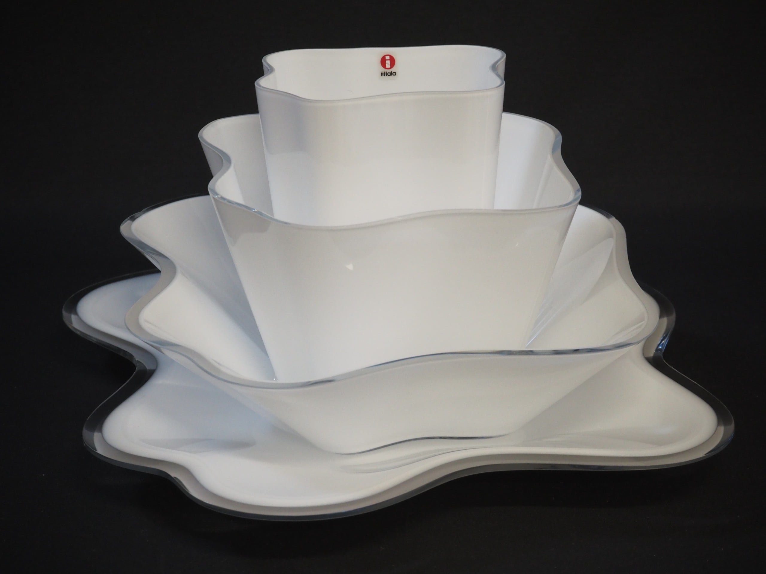 Iittala Aallonkukka - Huutokauppa Ekman