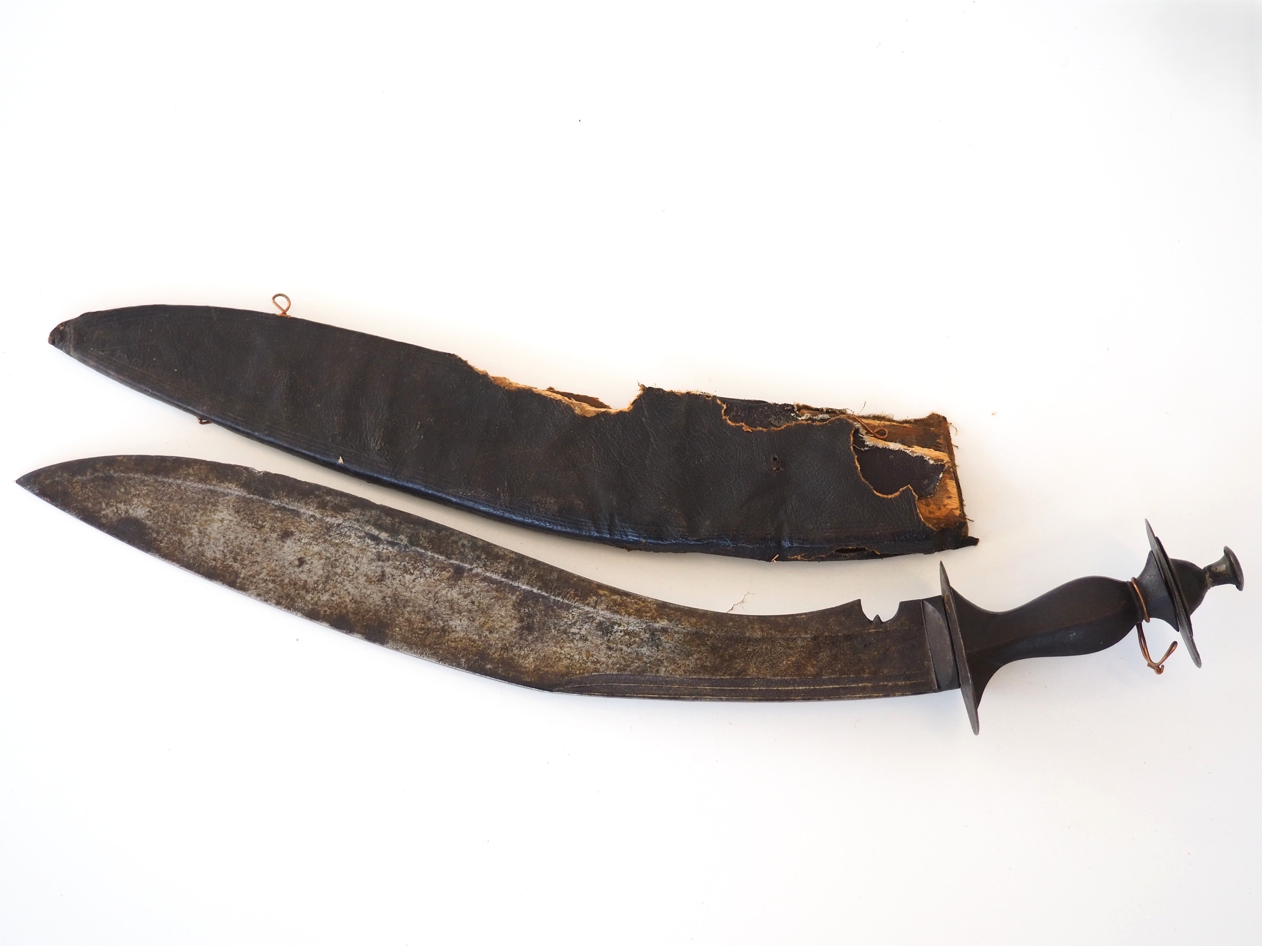 Kukri - Huutokauppa Ekman
