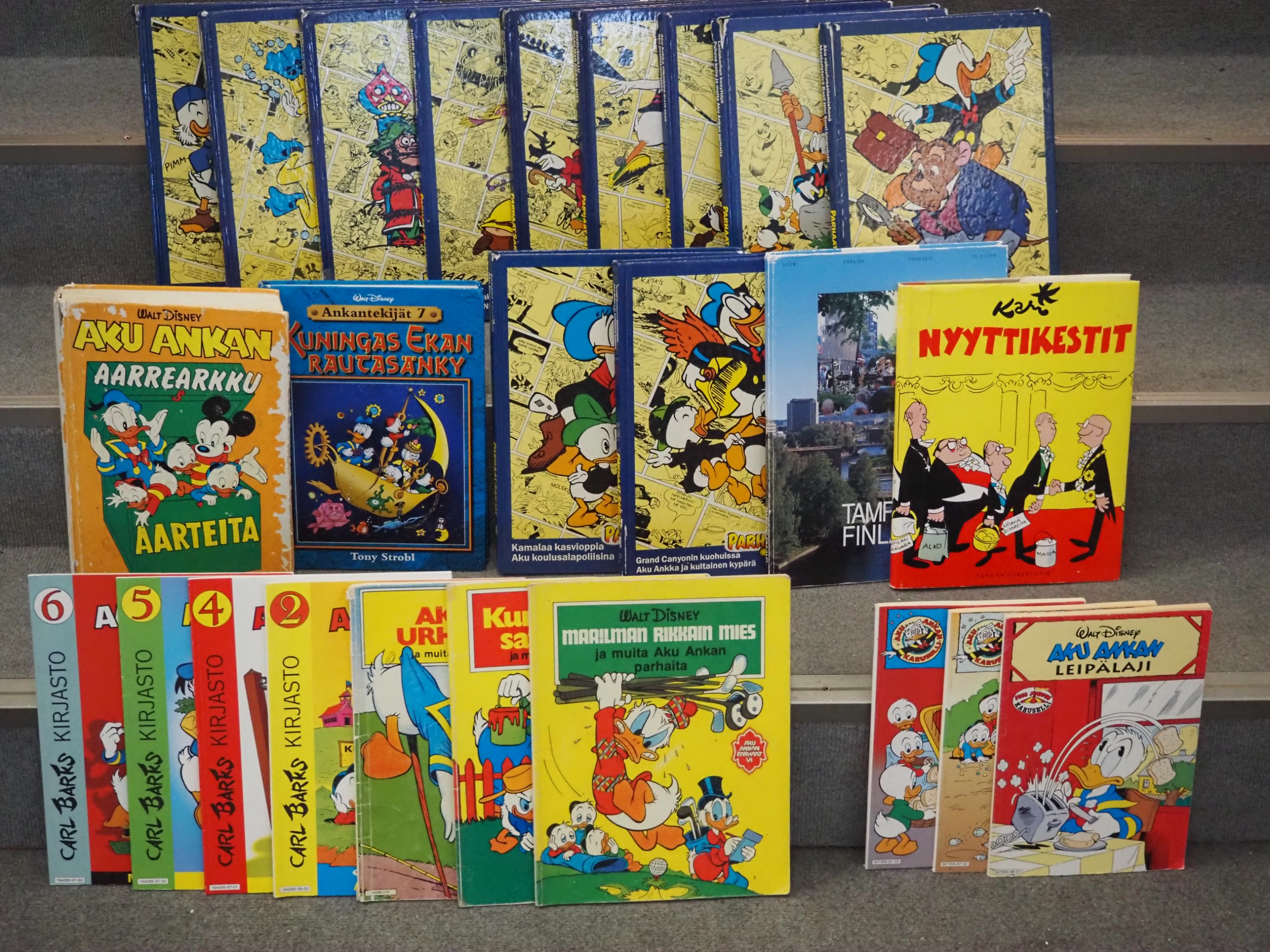 Sarjakuvat ym. - Huutokauppa Ekman