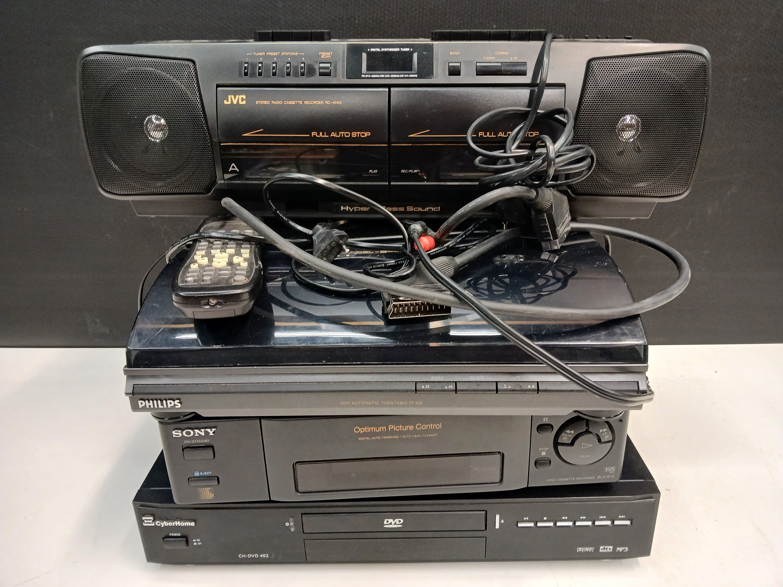 Erä elektroniikkaa - Huutokauppa Ekman