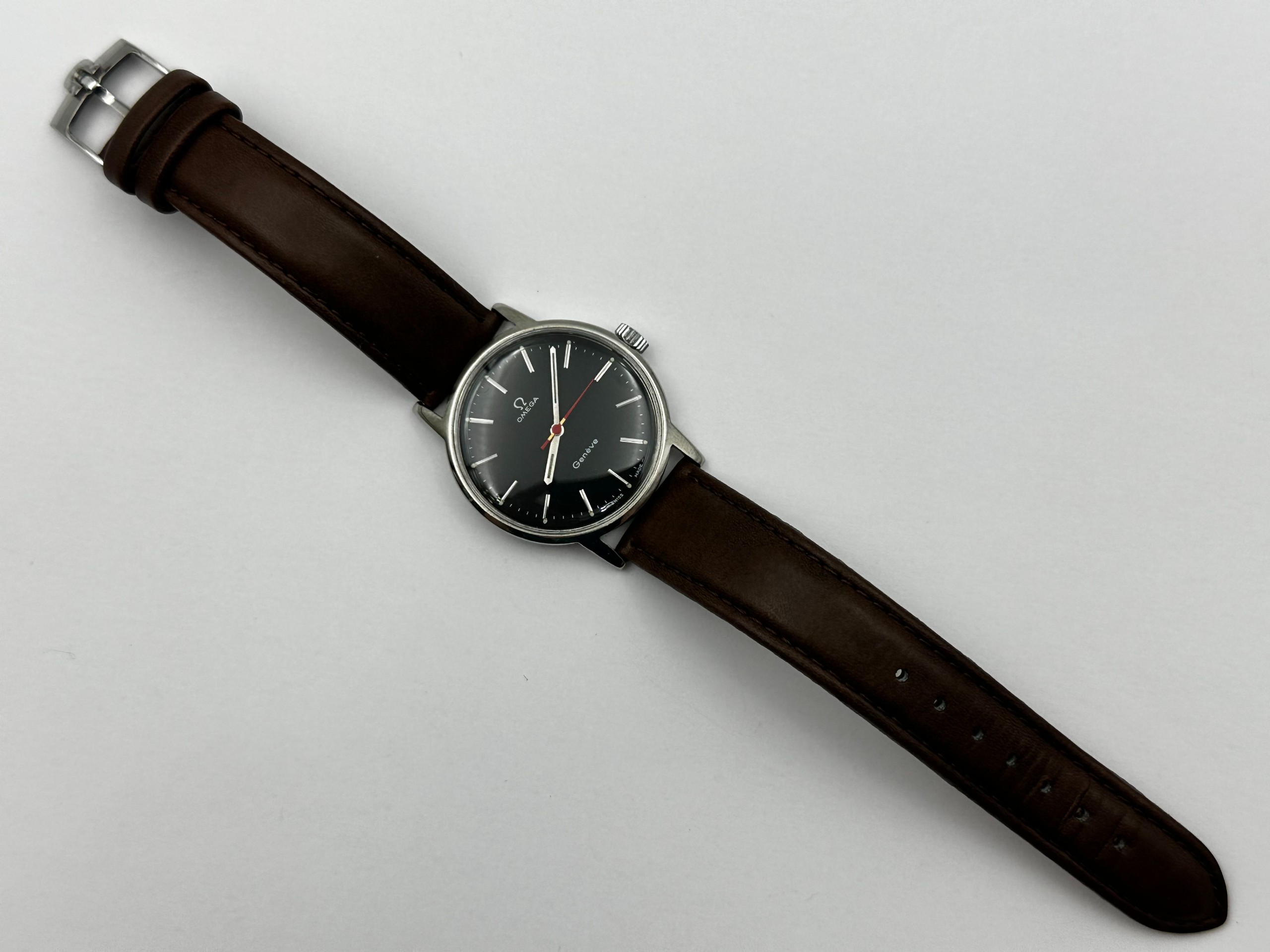 Omega Geneve - Huutokauppa Ekman