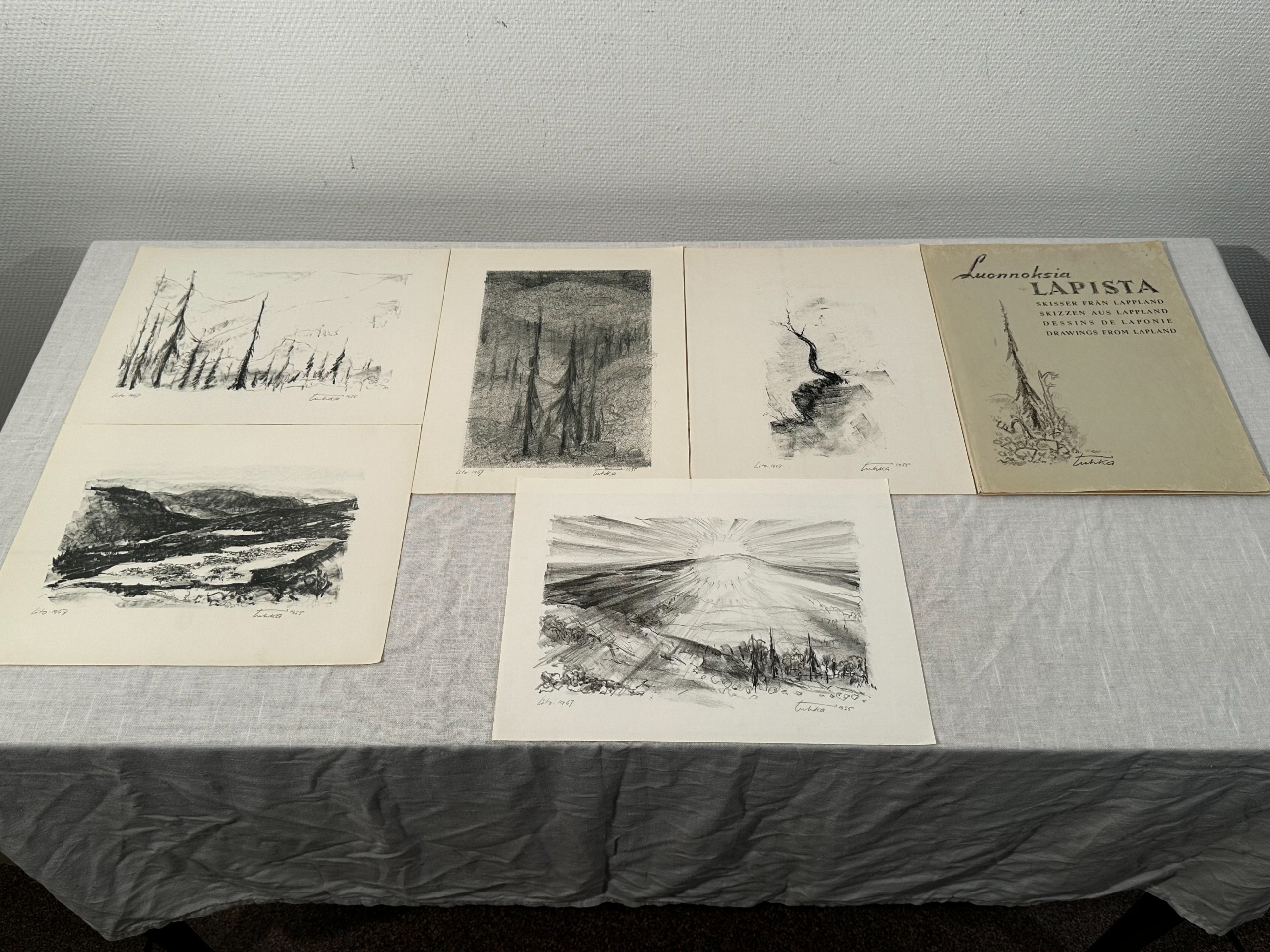 Aukusti Tuhka grafiikkakansio - Huutokauppa Ekman