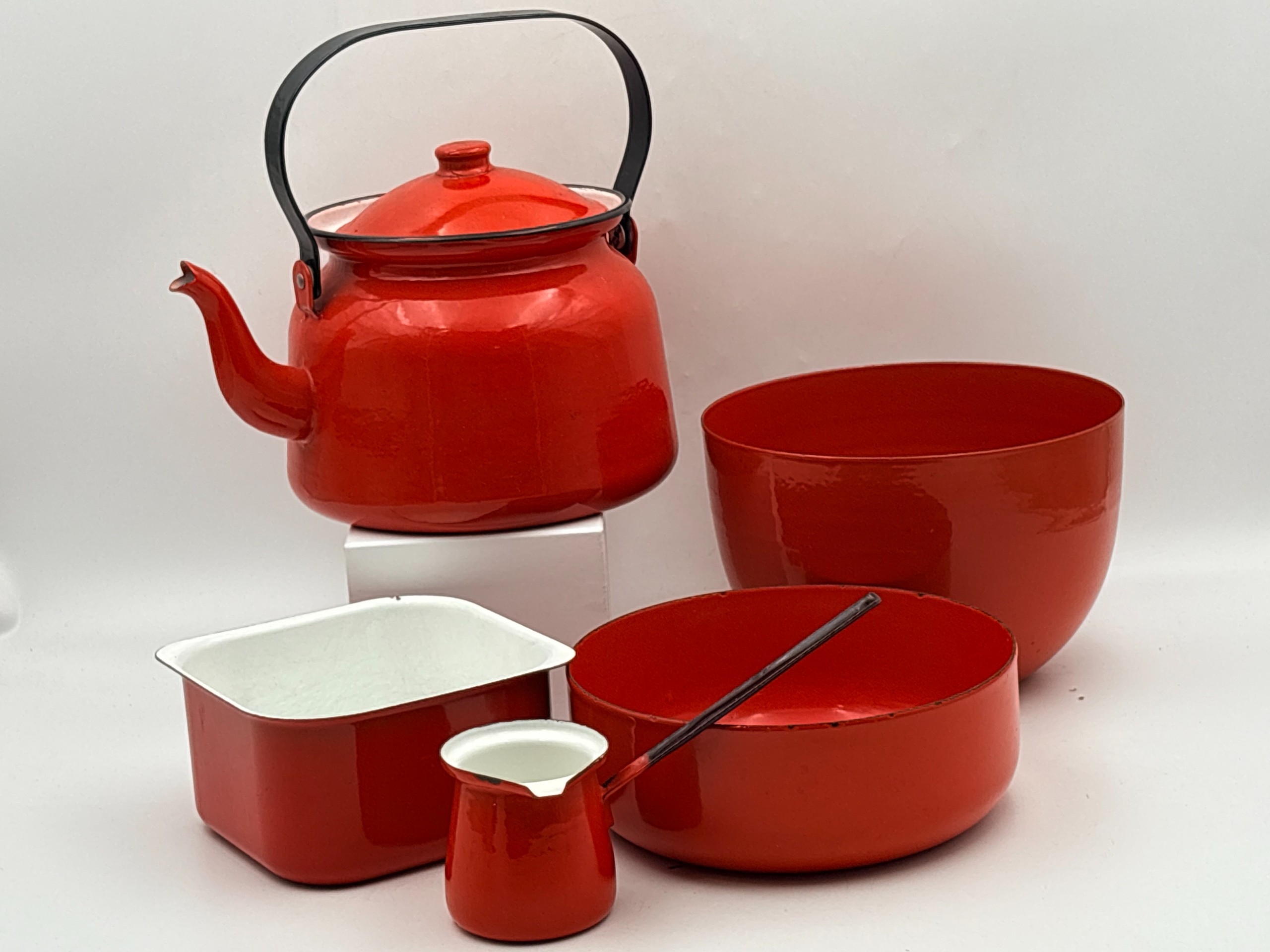 Finel - Huutokauppa Ekman