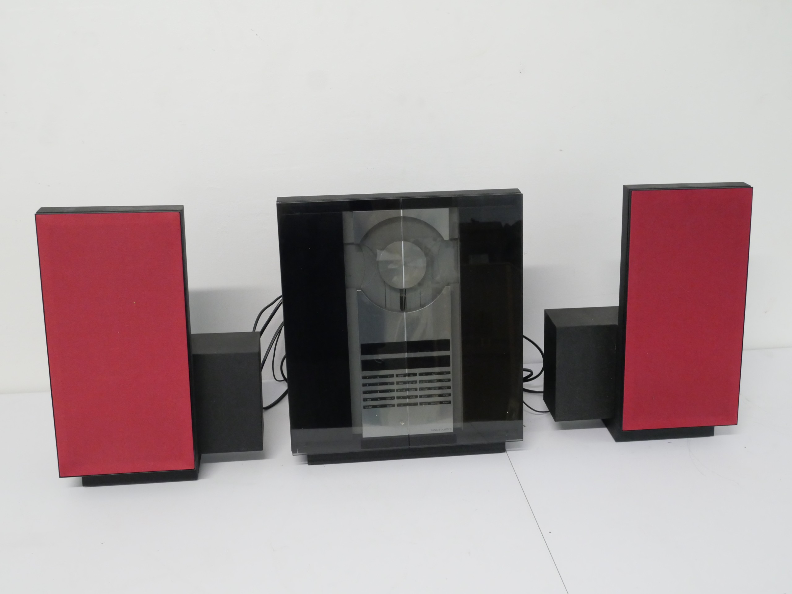 Bang & Olufsen - Huutokauppa Ekman