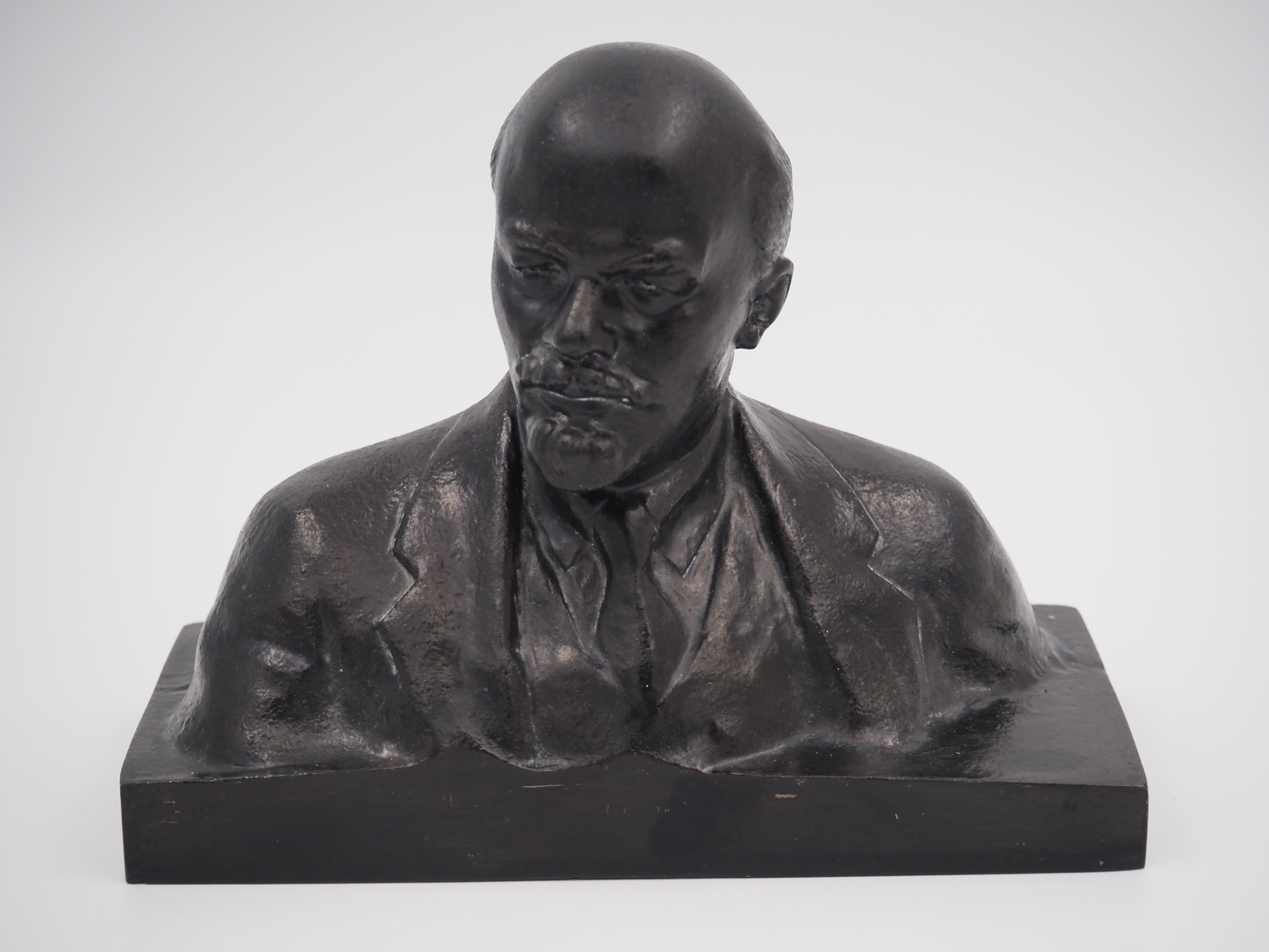 Lenin patsas - Huutokauppa Ekman