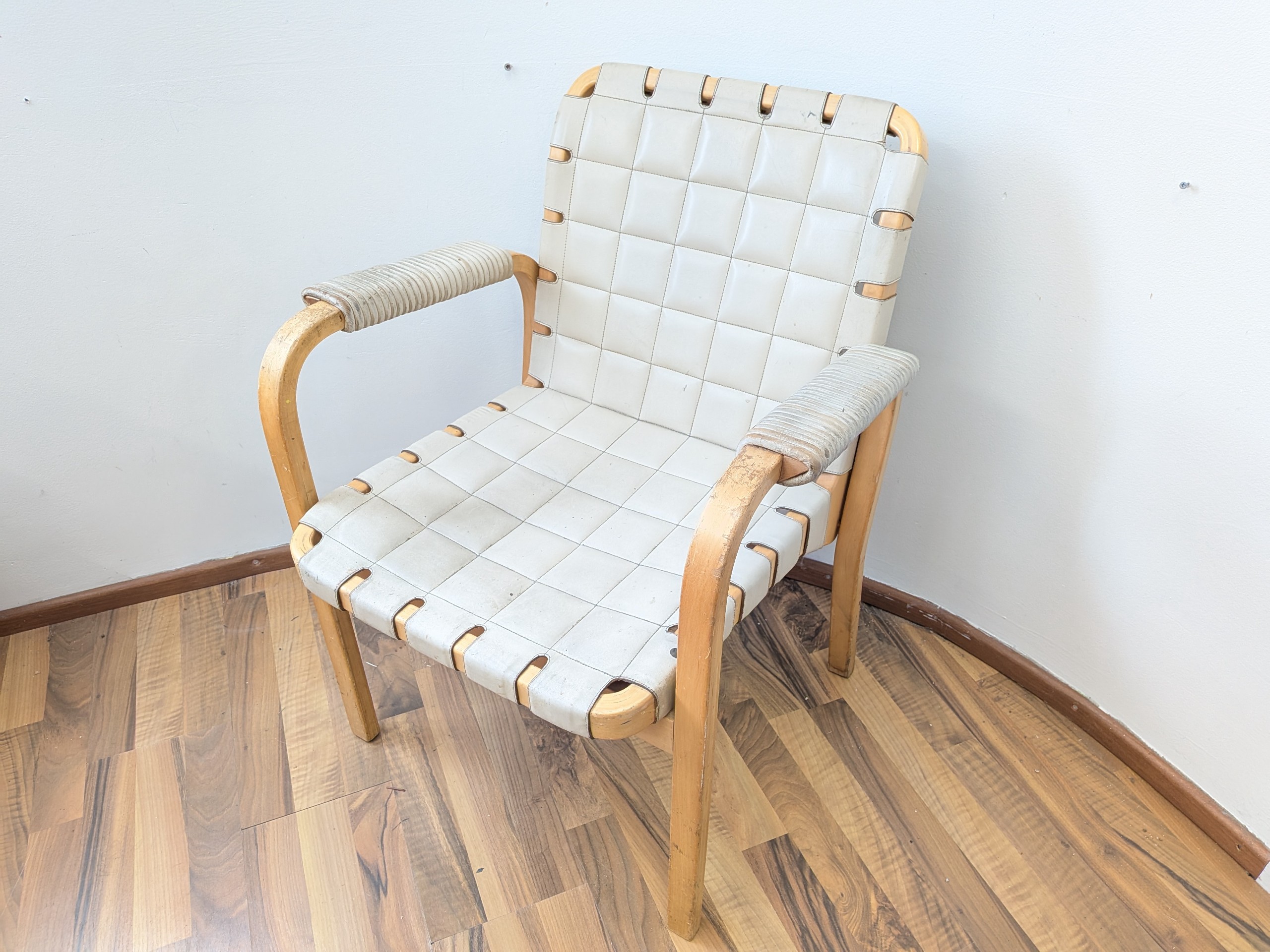 Artek 45 - Huutokauppa Ekman