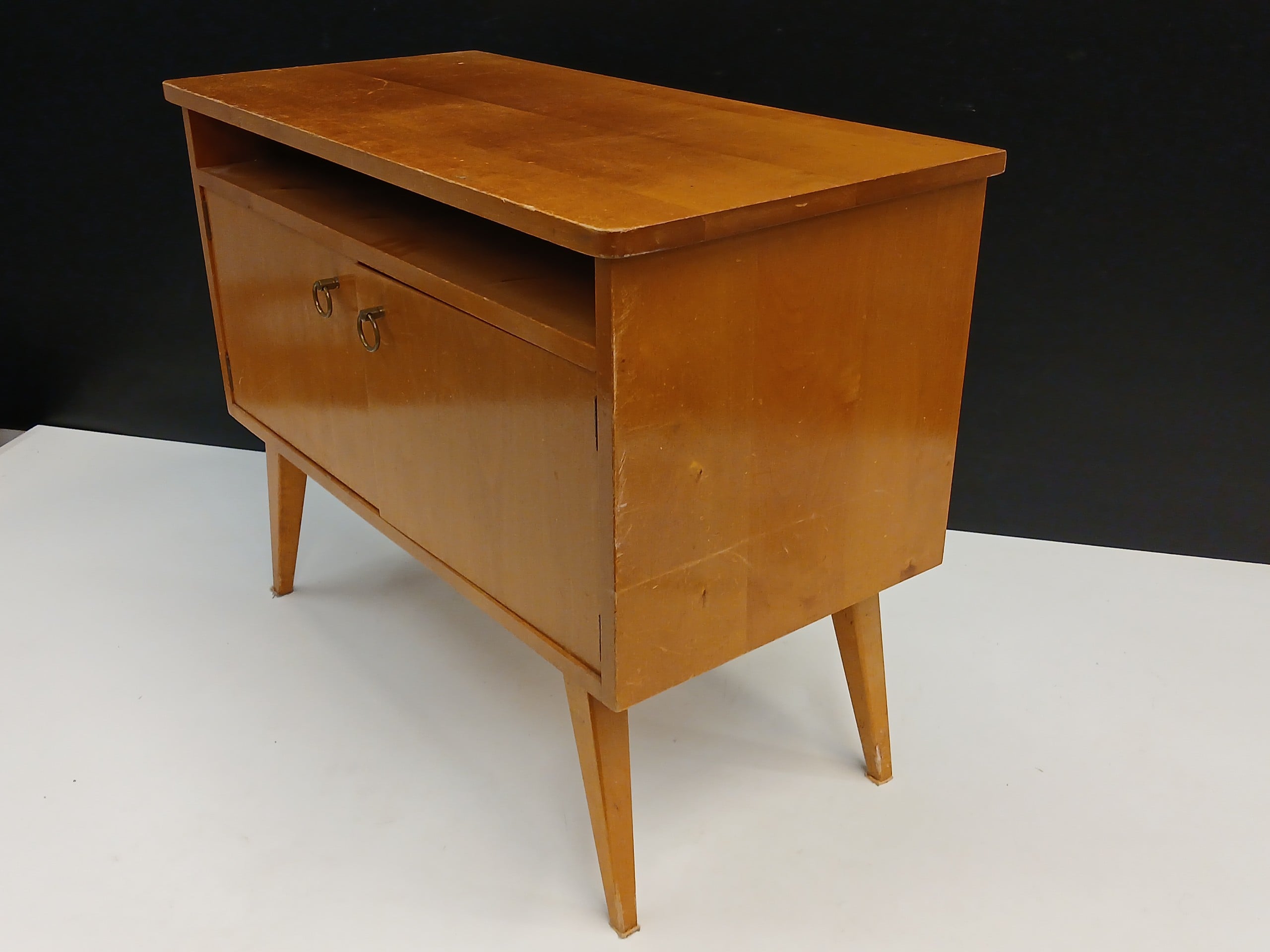 Vintage -lipasto - Huutokauppa Ekman
