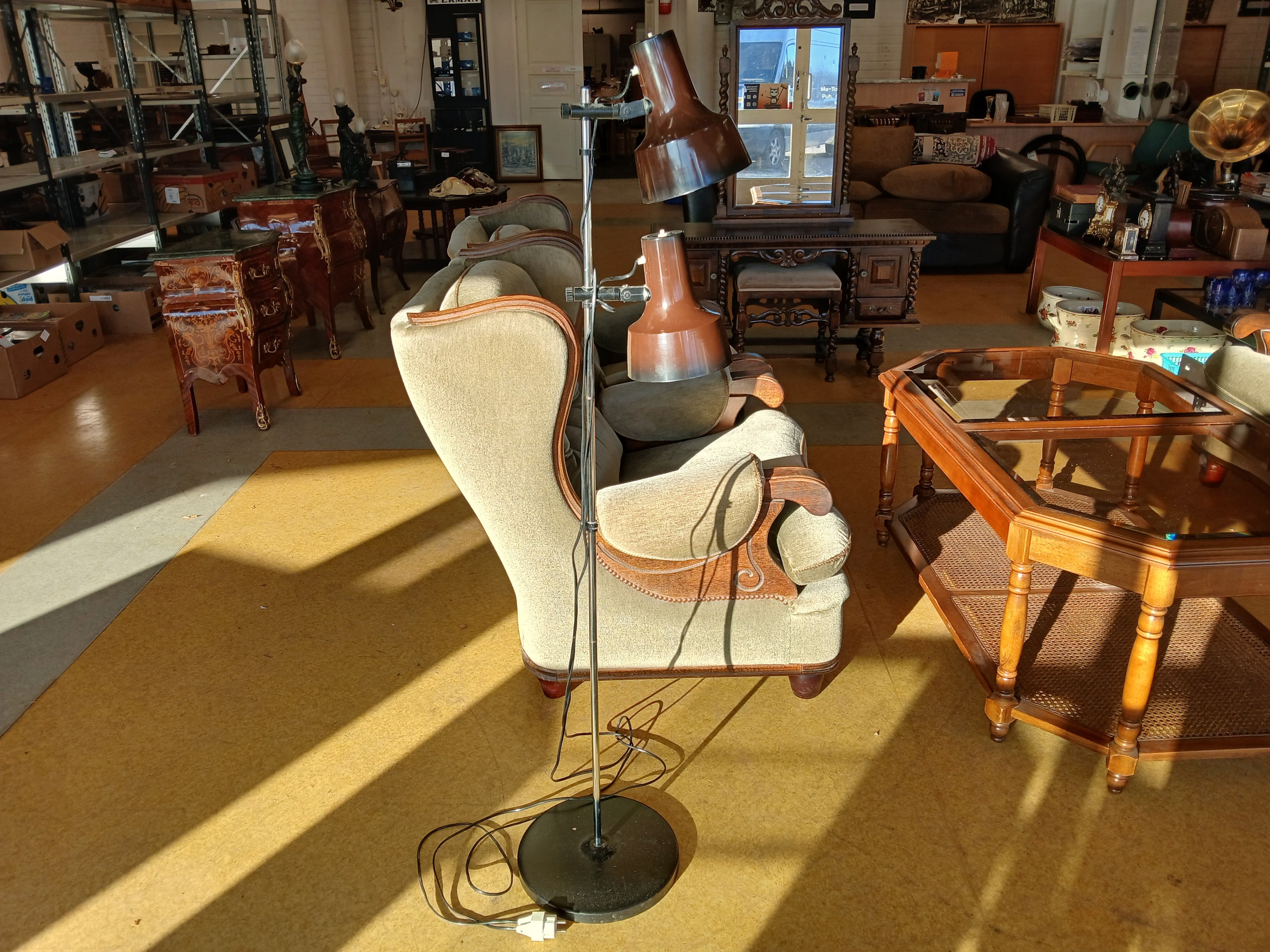 Vintage jalkalamppu - Huutokauppa Ekman