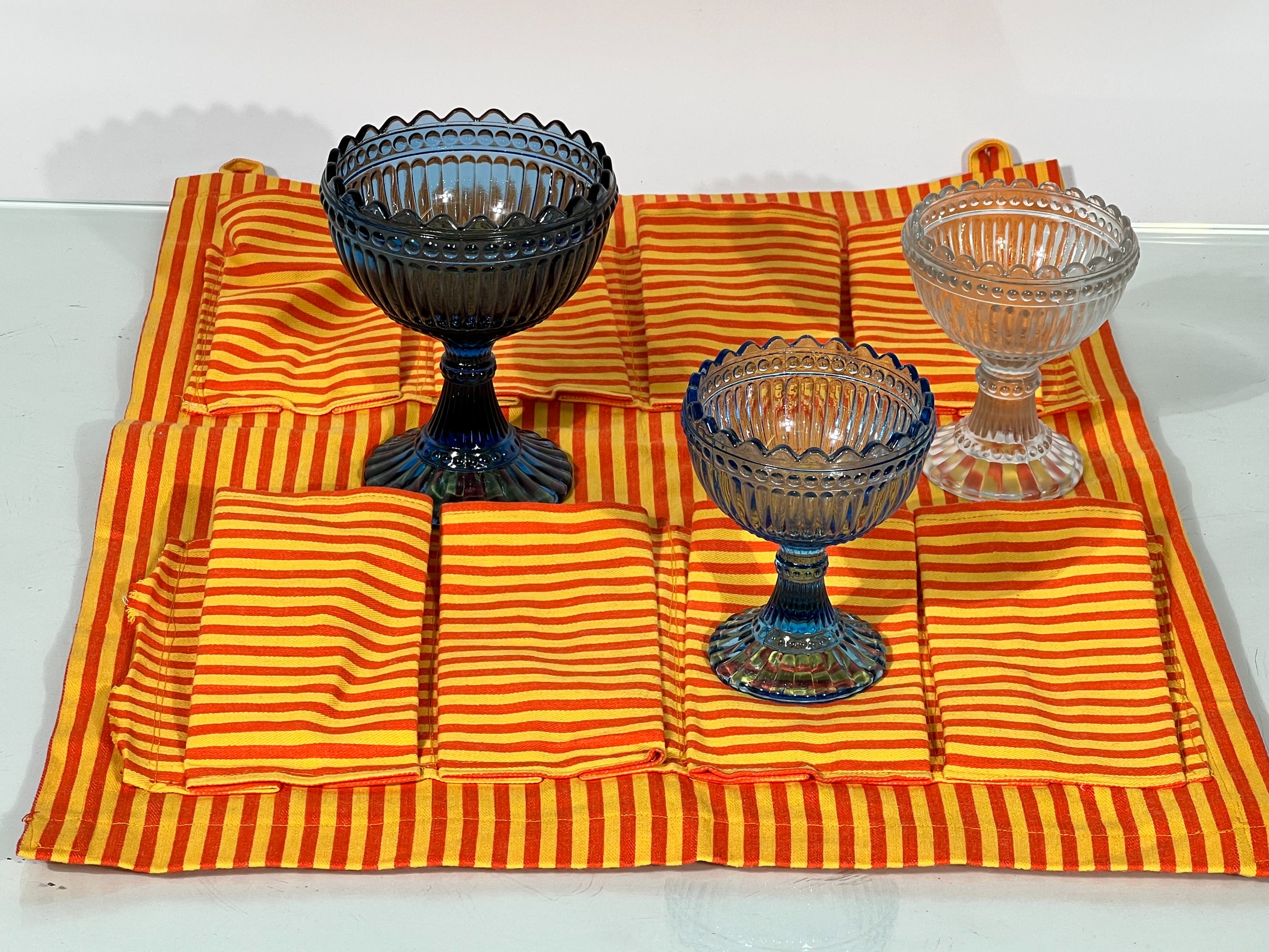 Marimekko ym. - Huutokauppa Ekman