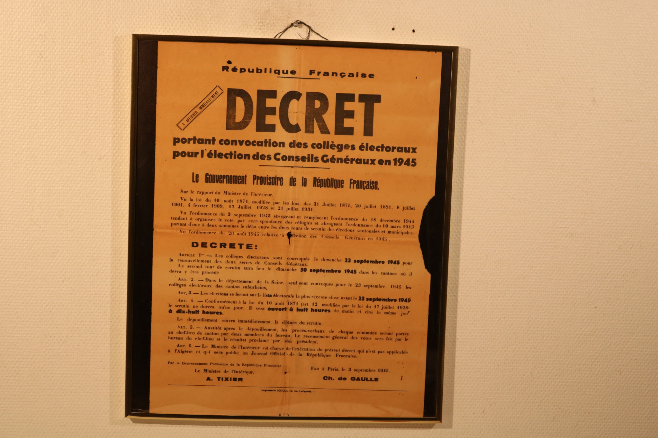 Vaalijuliste 1945 - Huutokauppa Ekman