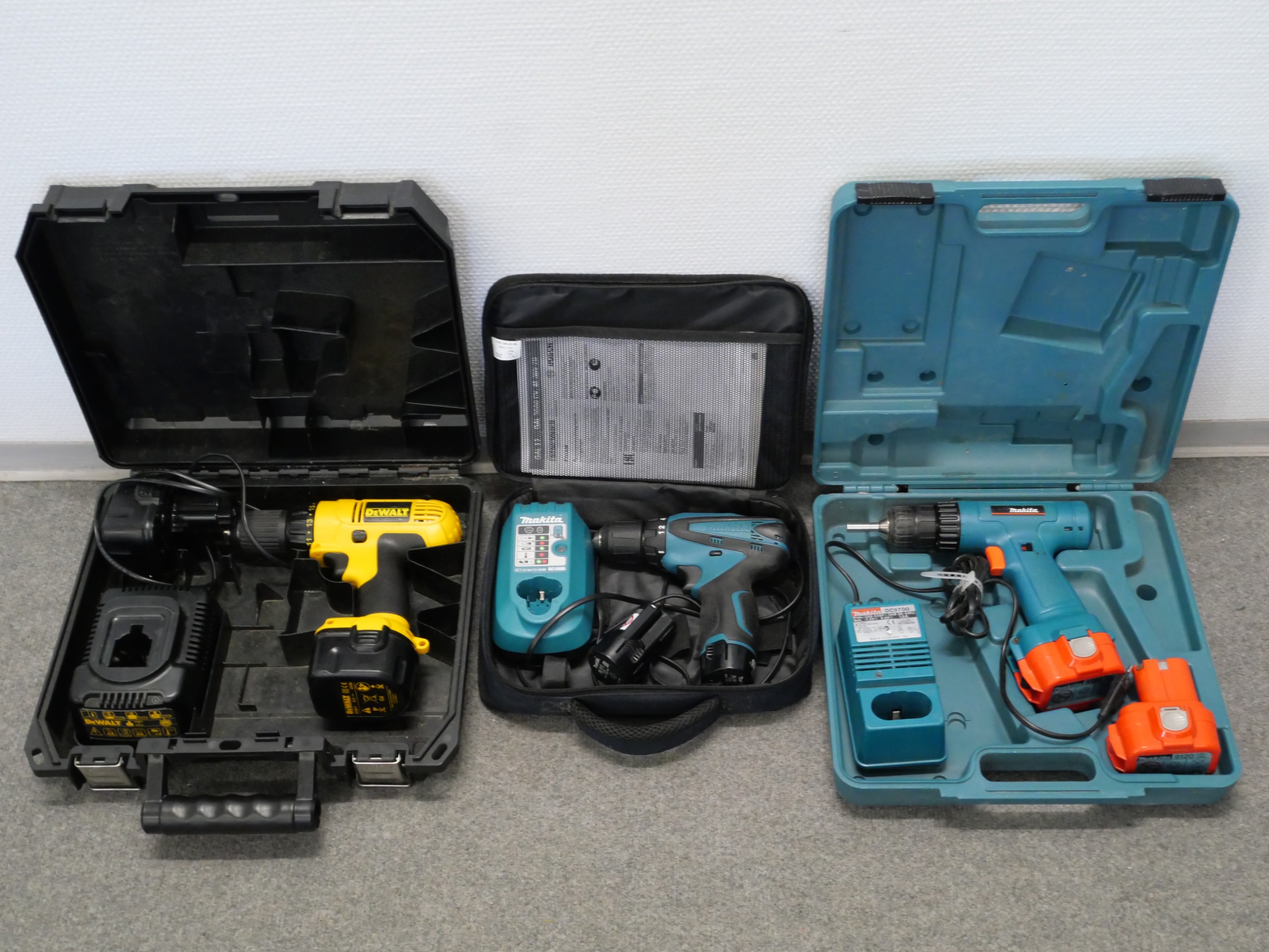 Dewalt ym. - Huutokauppa Ekman